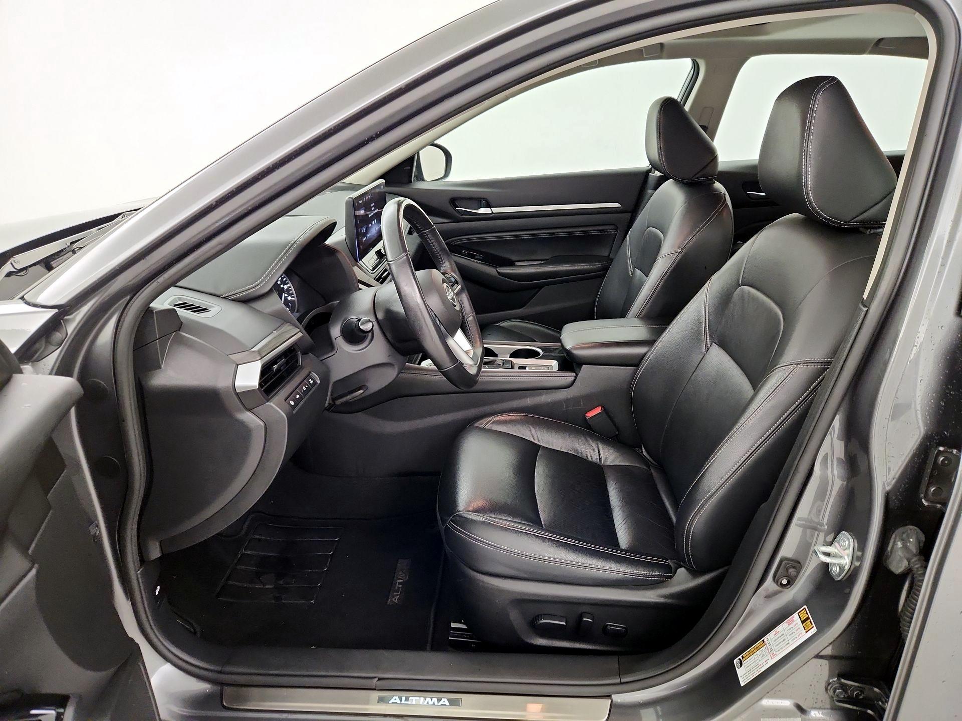 Thumbnail: 2023 Nissan Altima - 11
