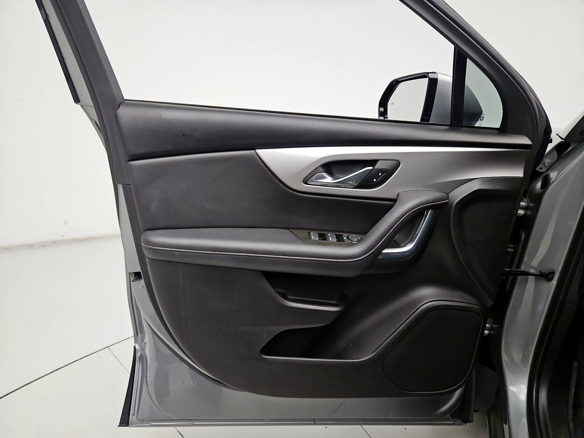 Thumbnail: 2023 Chevrolet Blazer - 12