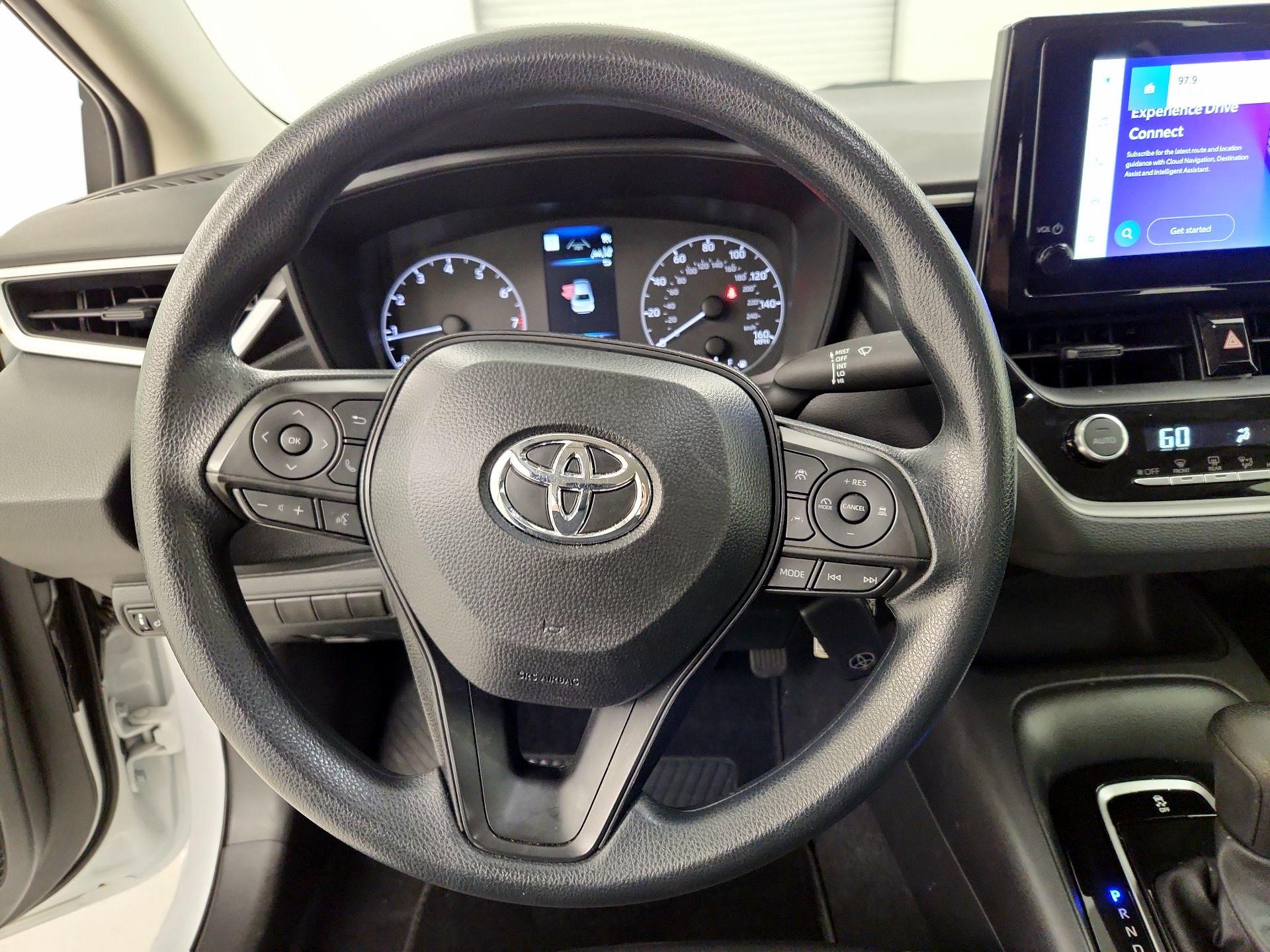 Thumbnail: 2025 Toyota Corolla - 10