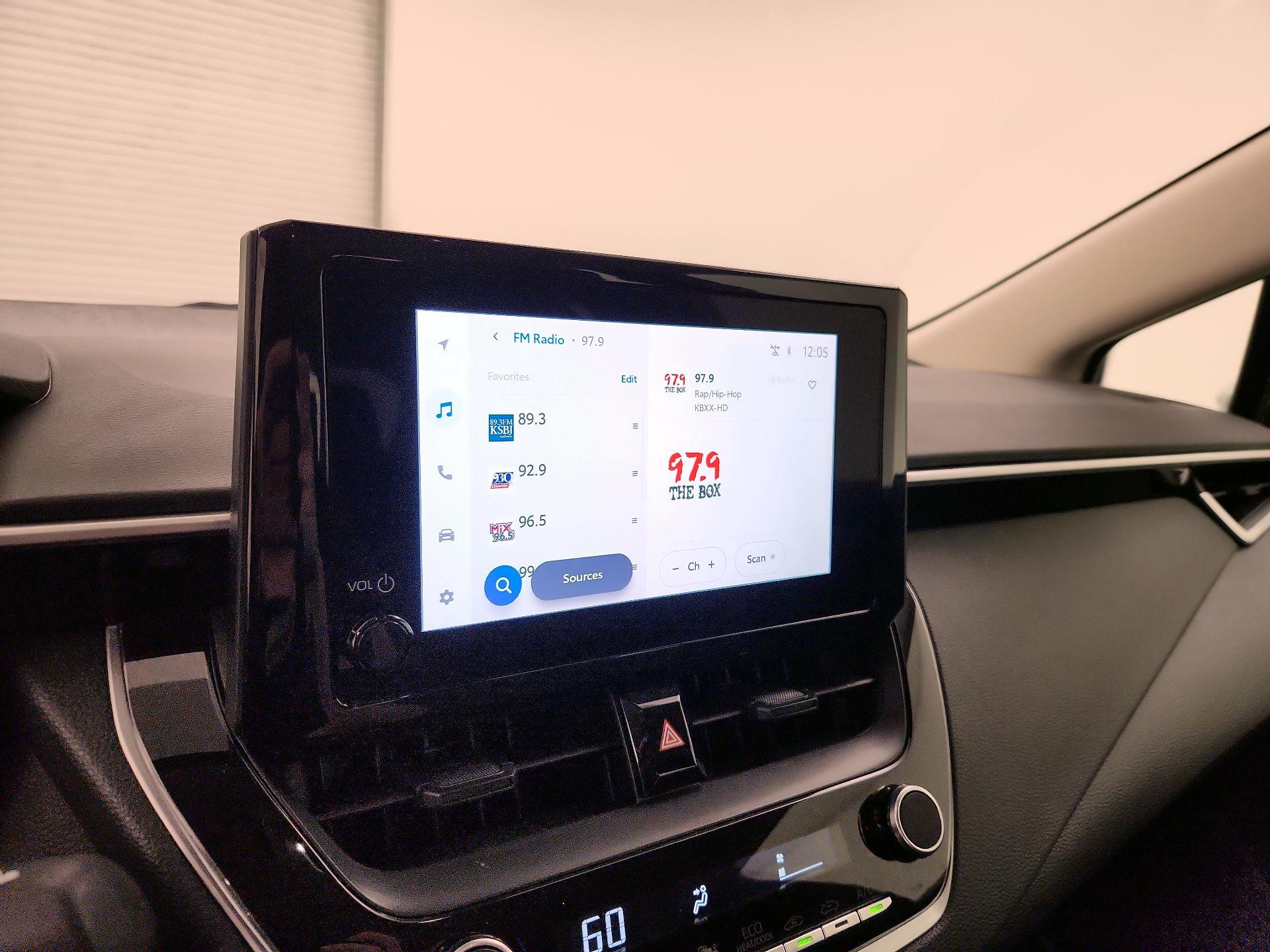 Thumbnail: 2025 Toyota Corolla - 15