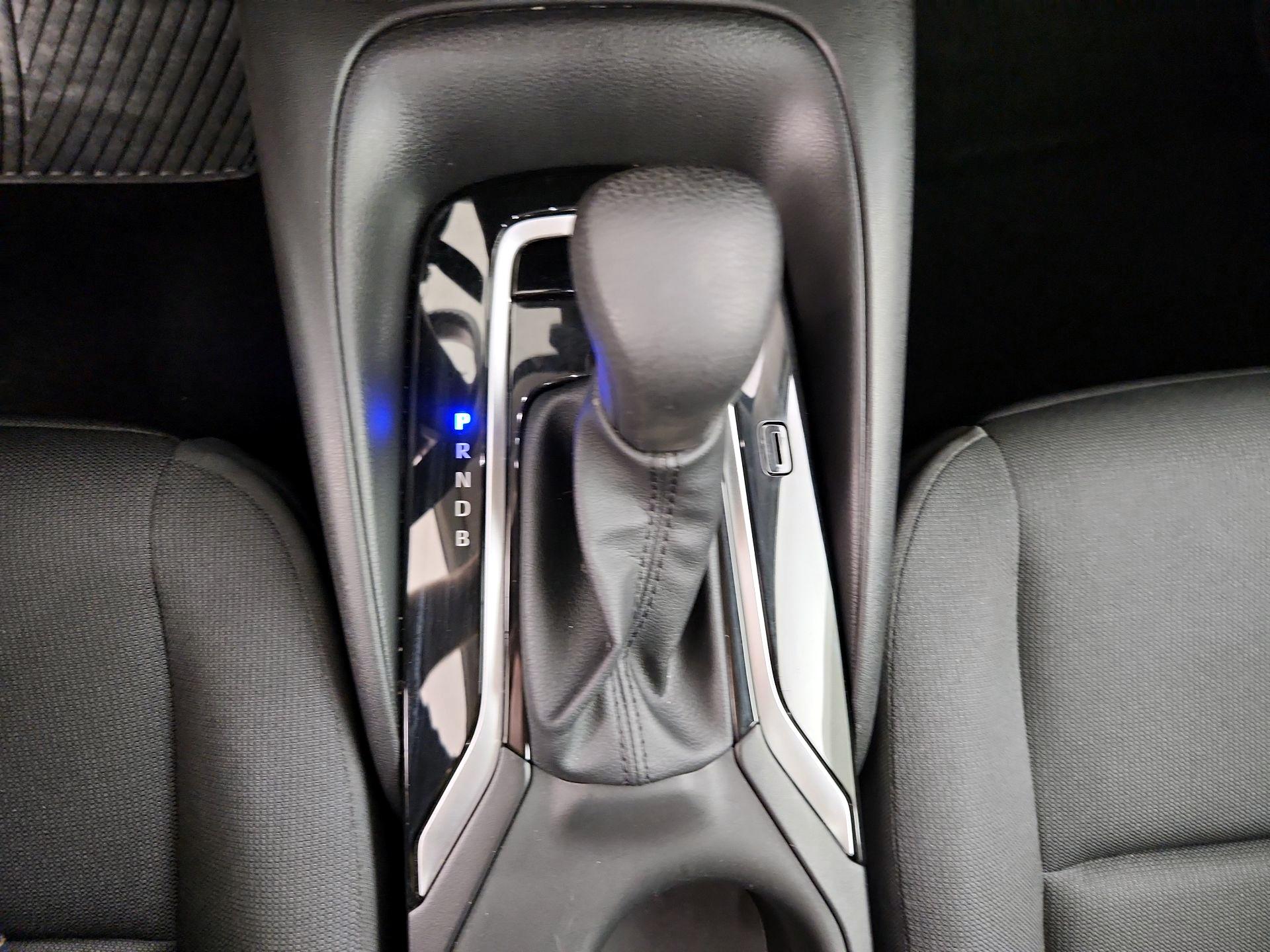 Thumbnail: 2025 Toyota Corolla - 17