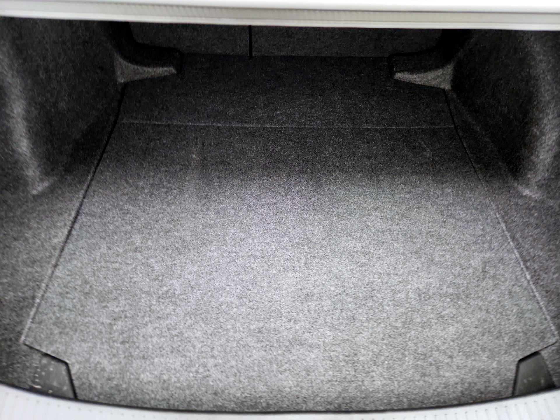 Thumbnail: 2025 Toyota Corolla - 20