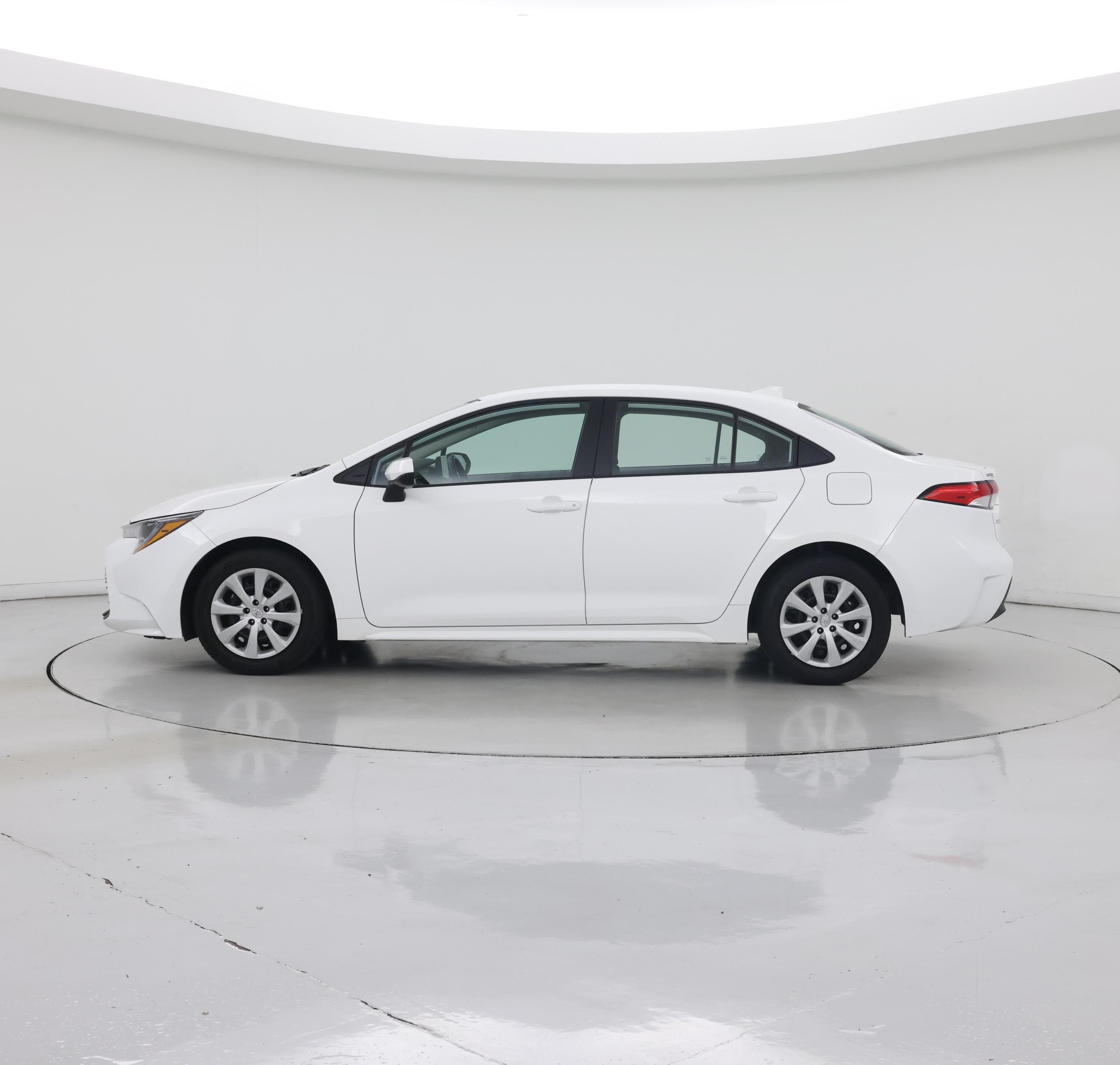 Thumbnail: 2025 Toyota Corolla - 3