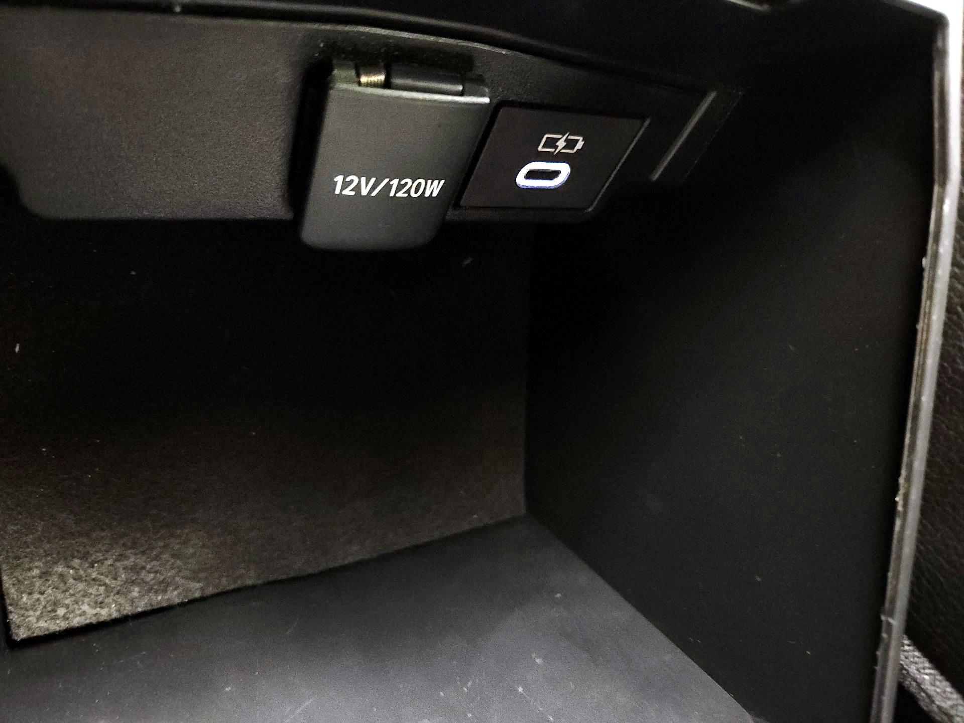 Thumbnail: 2023 Toyota Corolla - 18