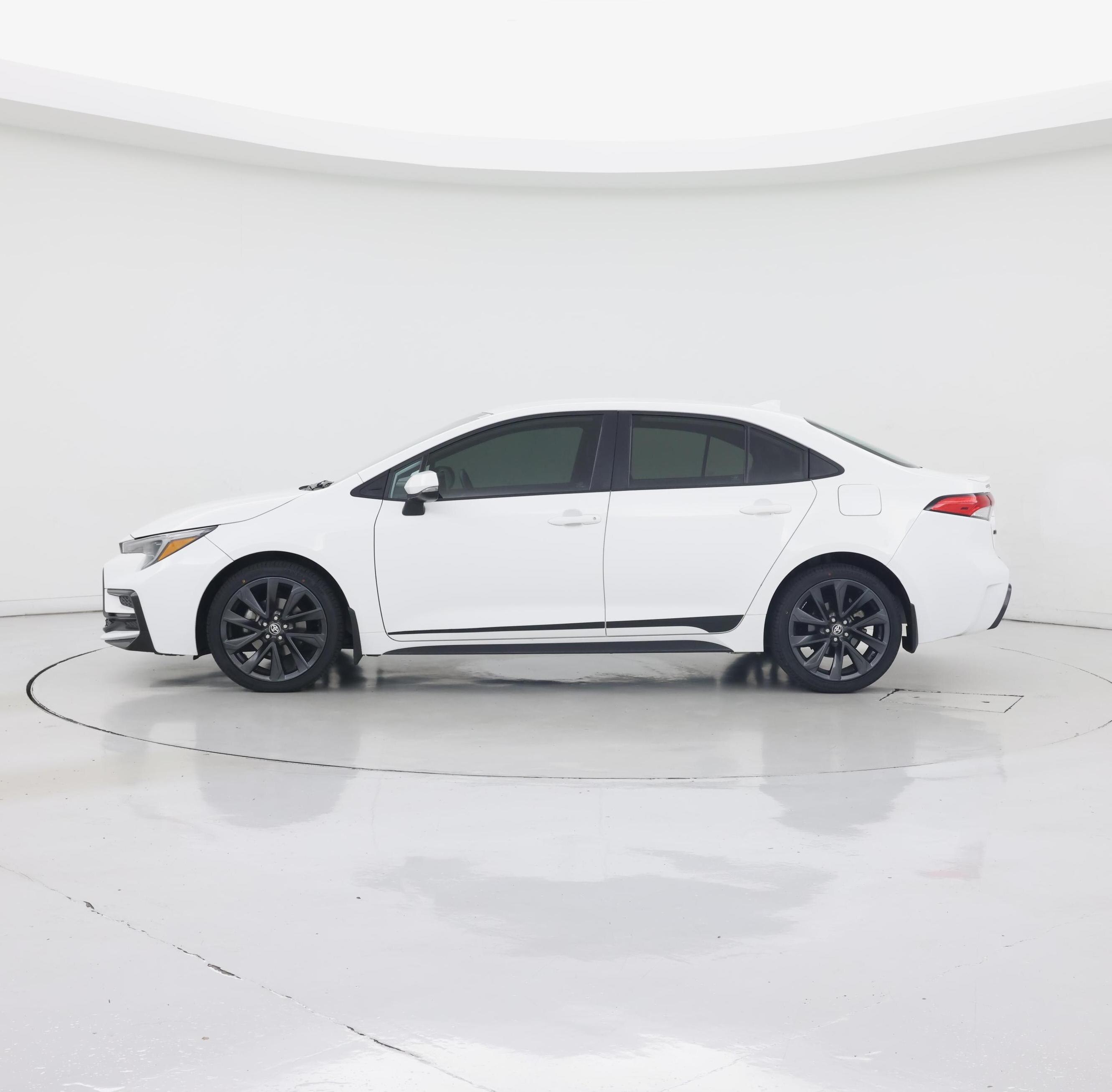 Thumbnail: 2023 Toyota Corolla - 3