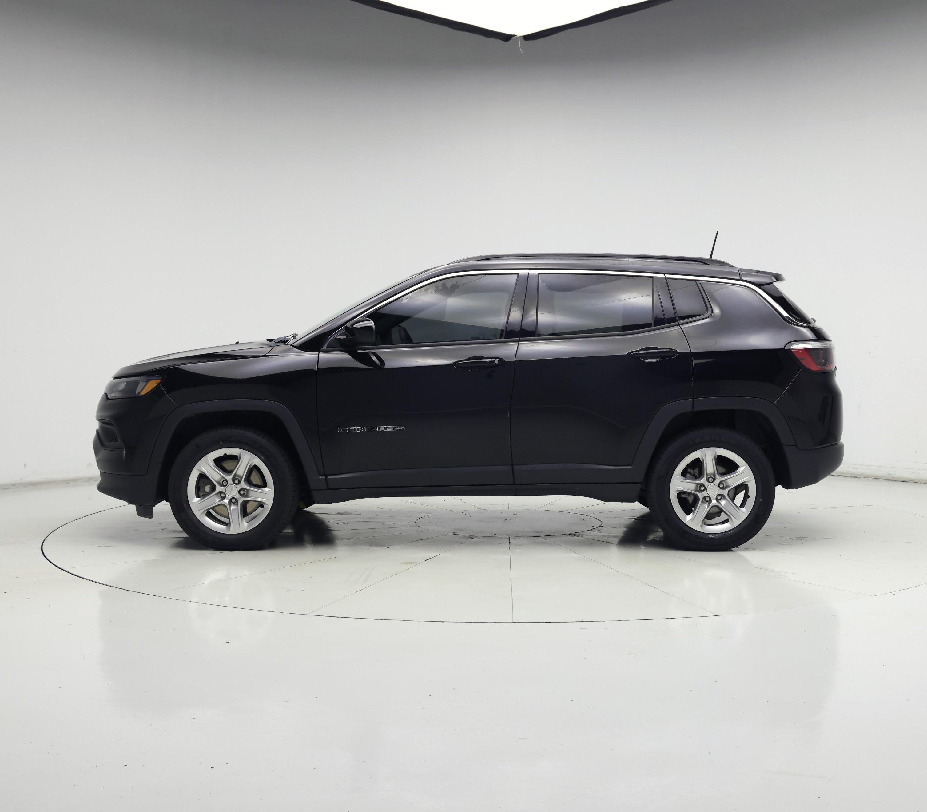 Thumbnail: 2023 Jeep Compass - 3