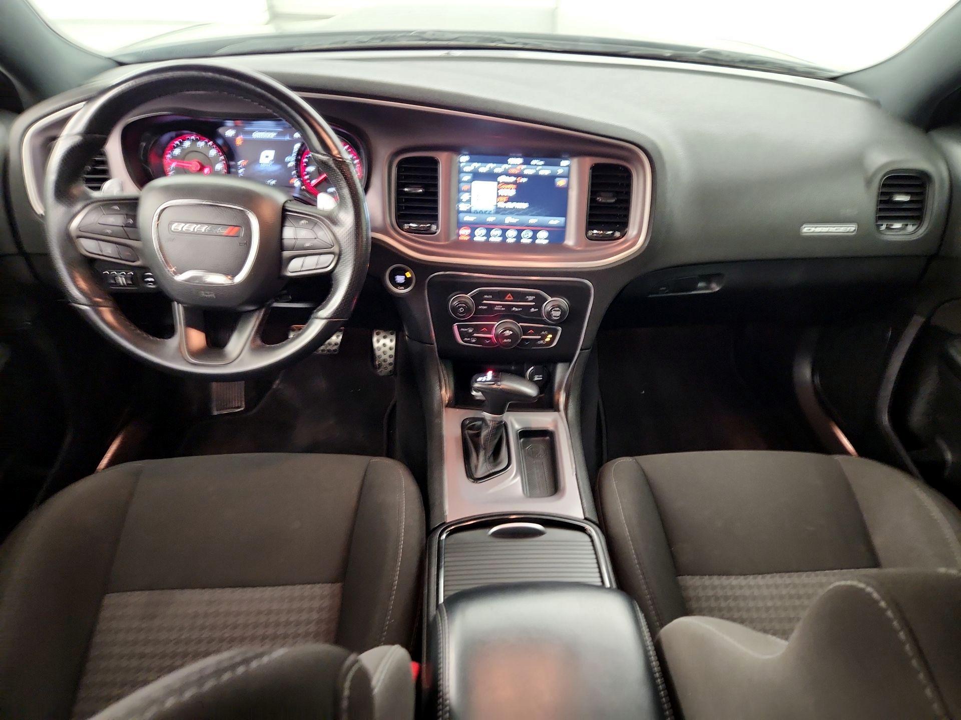 Thumbnail: 2022 Dodge Charger - 9