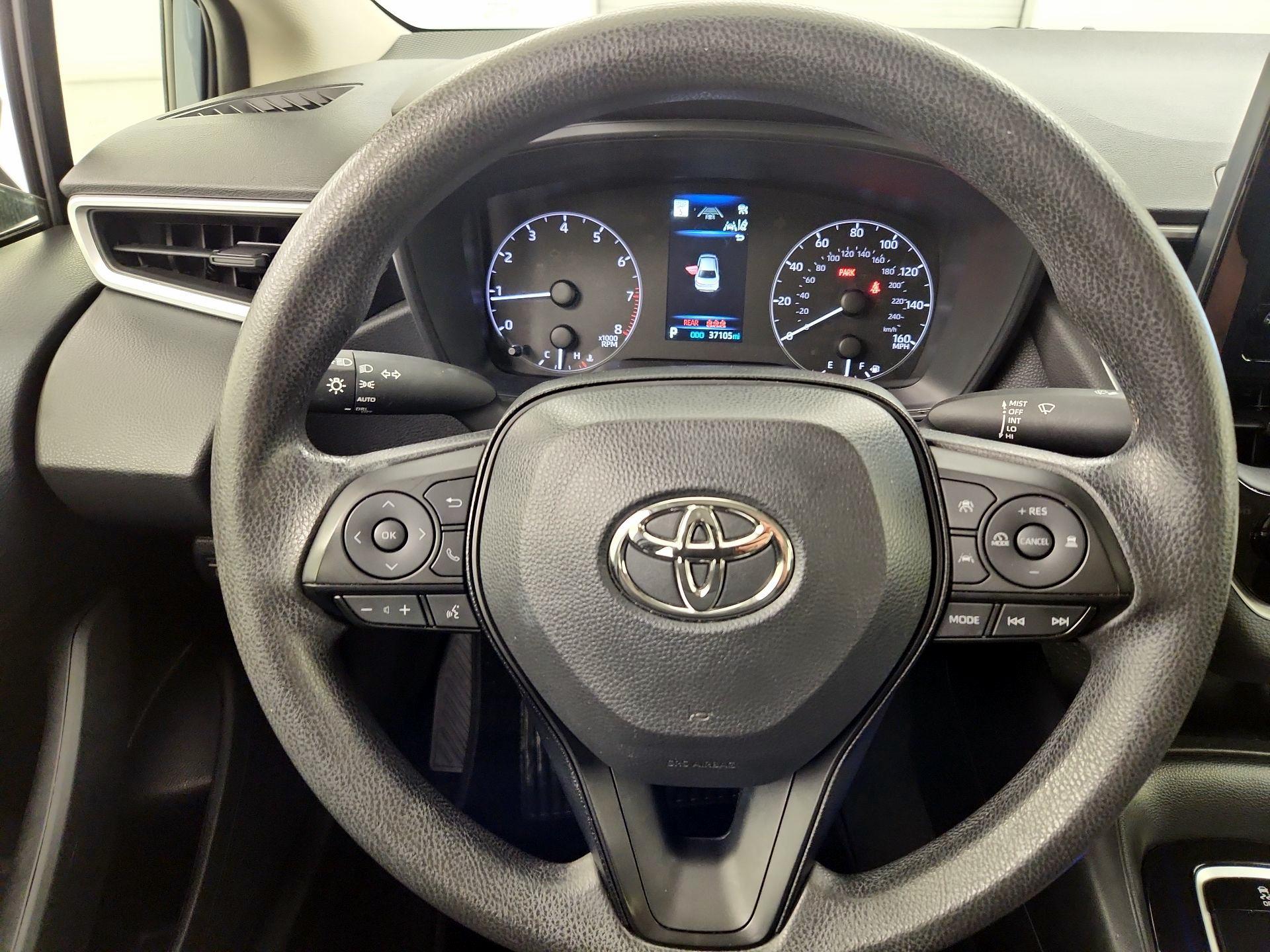 Thumbnail: 2023 Toyota Corolla - 10