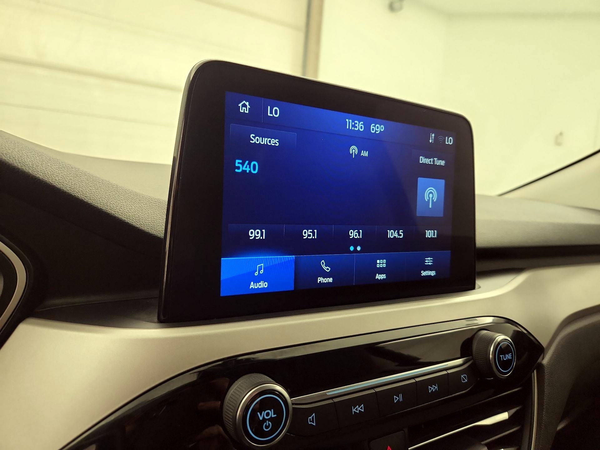 Thumbnail: 2022 Ford Escape - 15