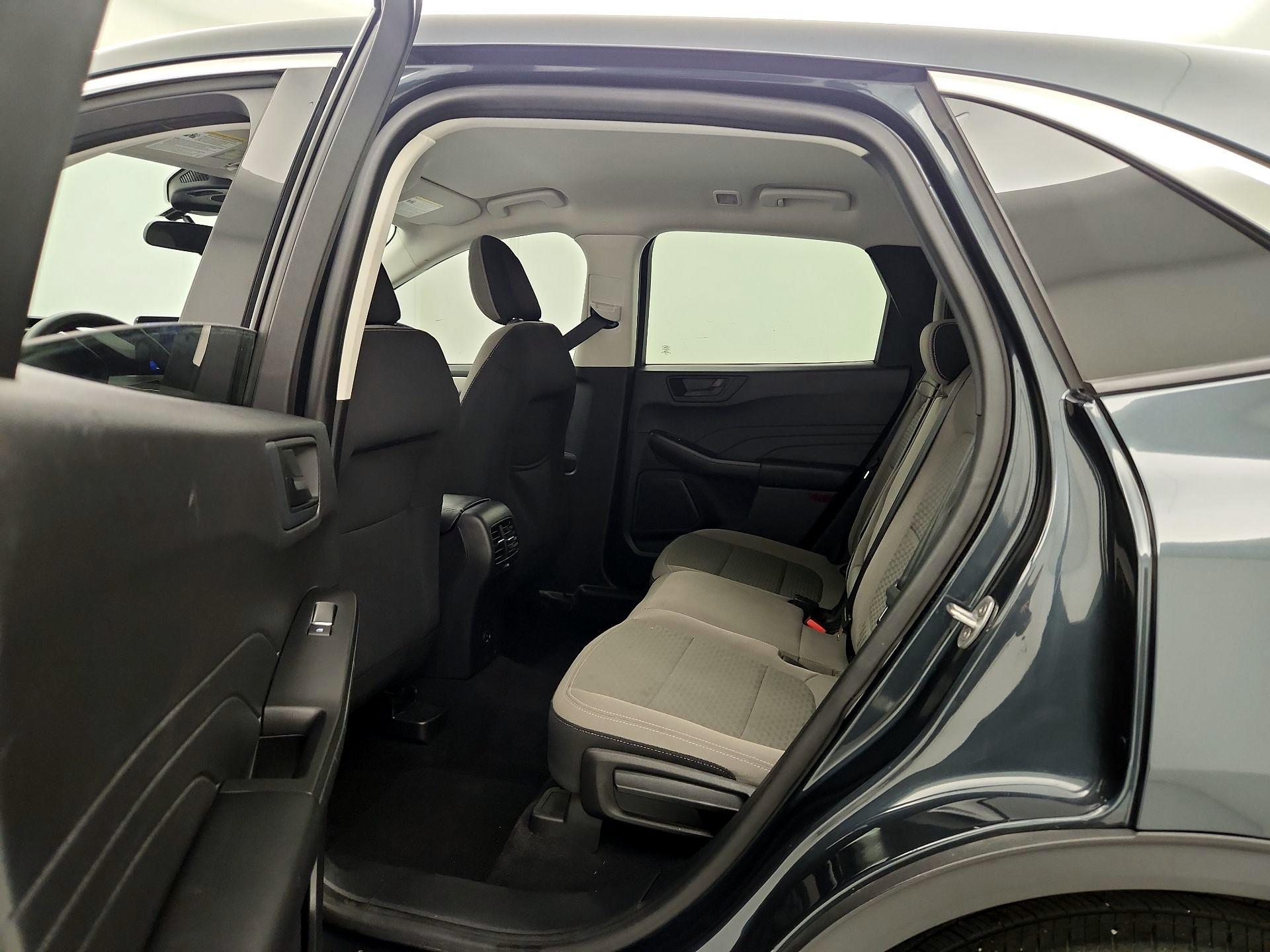 Thumbnail: 2022 Ford Escape - 19