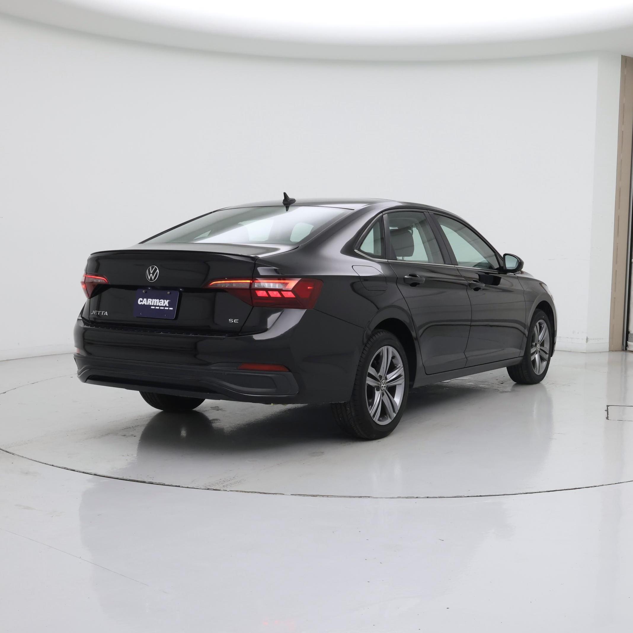 Thumbnail: 2023 Volkswagen Jetta - 8