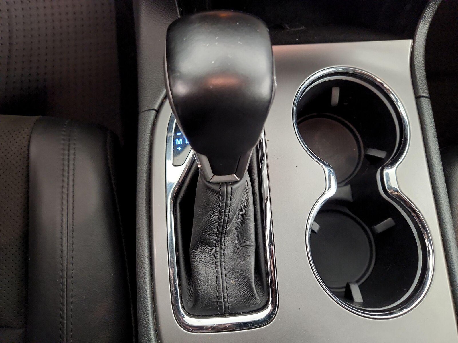 2020 Jeep Grand Cherokee Altitude - Photo 19