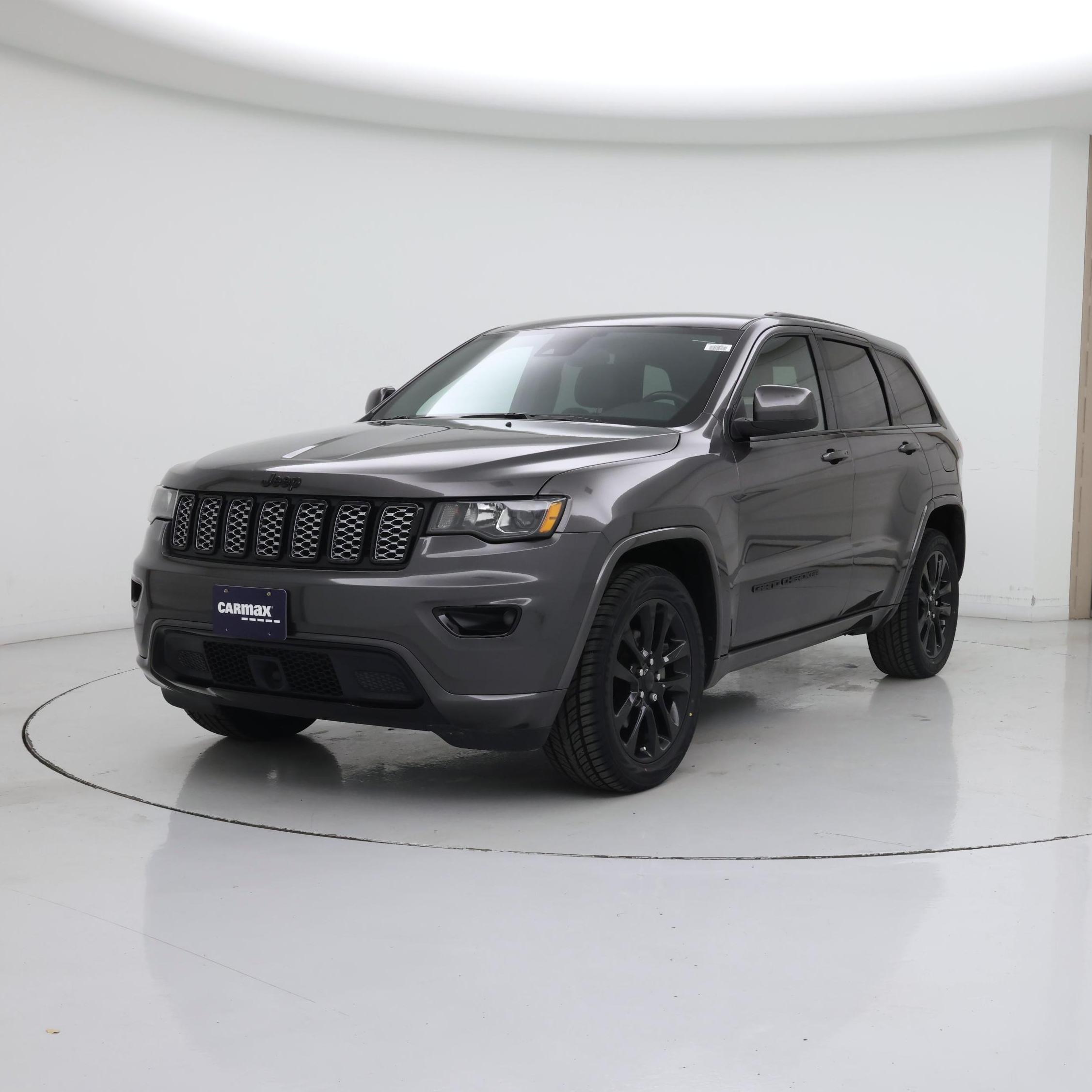 Thumbnail: 2020 Jeep Grand Cherokee - 4