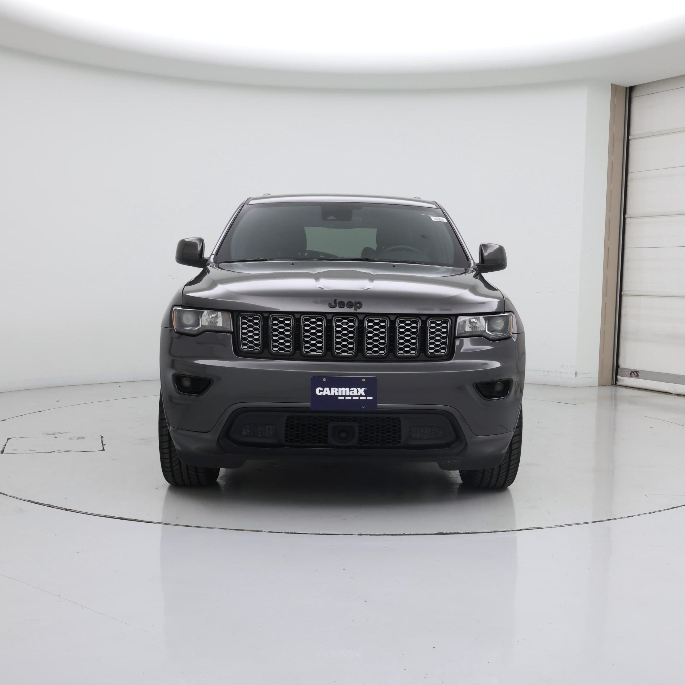 Thumbnail: 2020 Jeep Grand Cherokee - 5