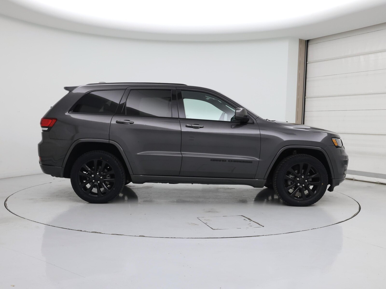 2020 Jeep Grand Cherokee Altitude - Photo 8