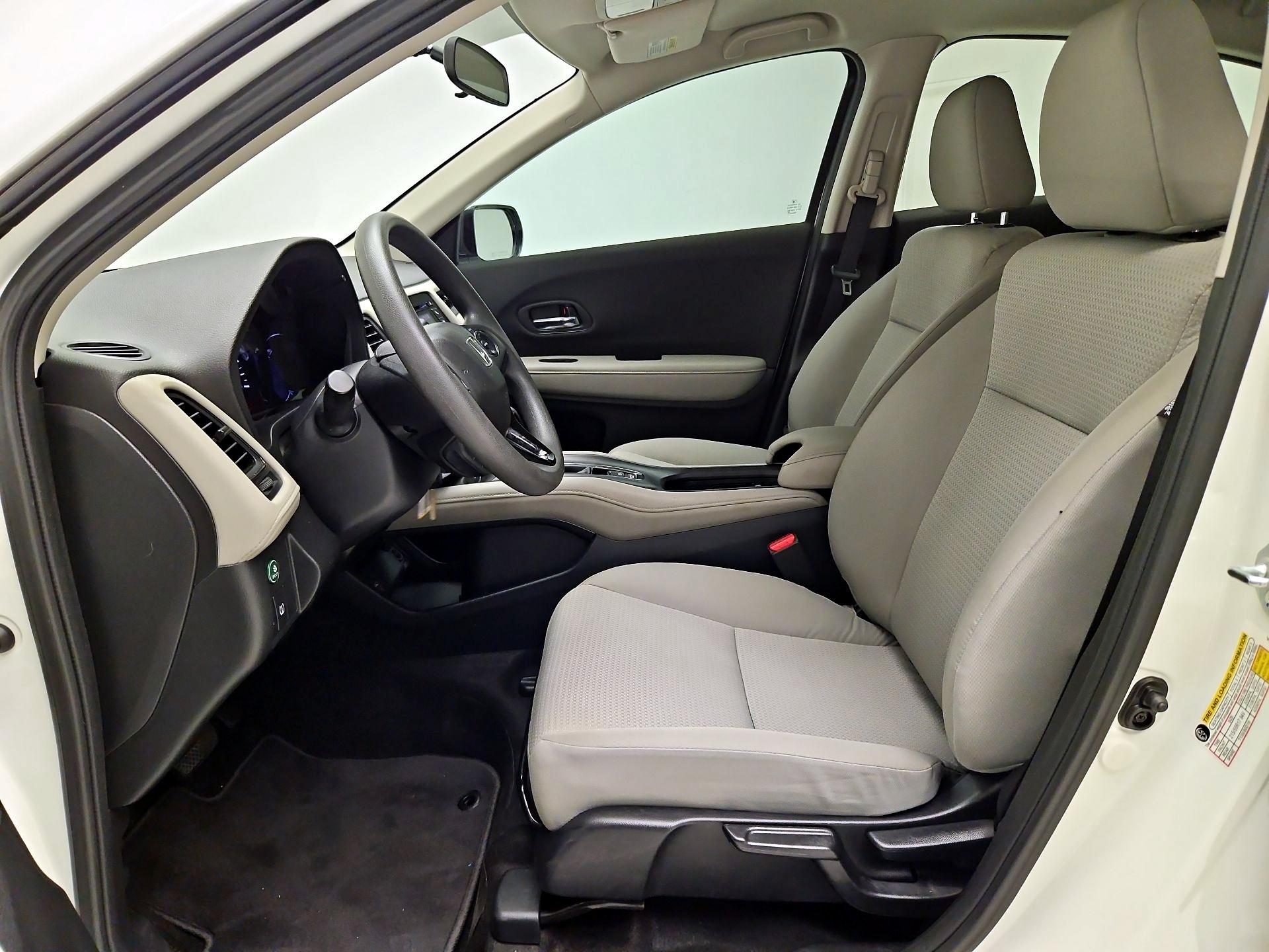 Thumbnail: 2022 Honda HR-V - 11