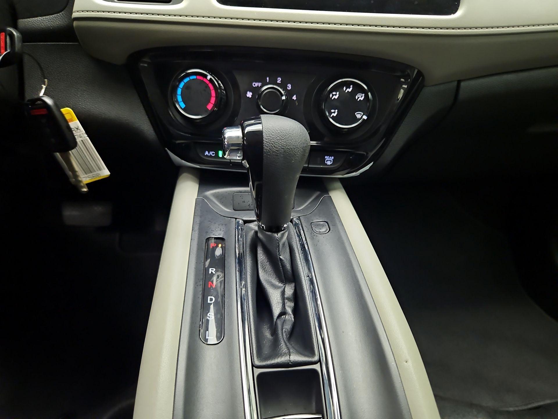 Thumbnail: 2022 Honda HR-V - 16