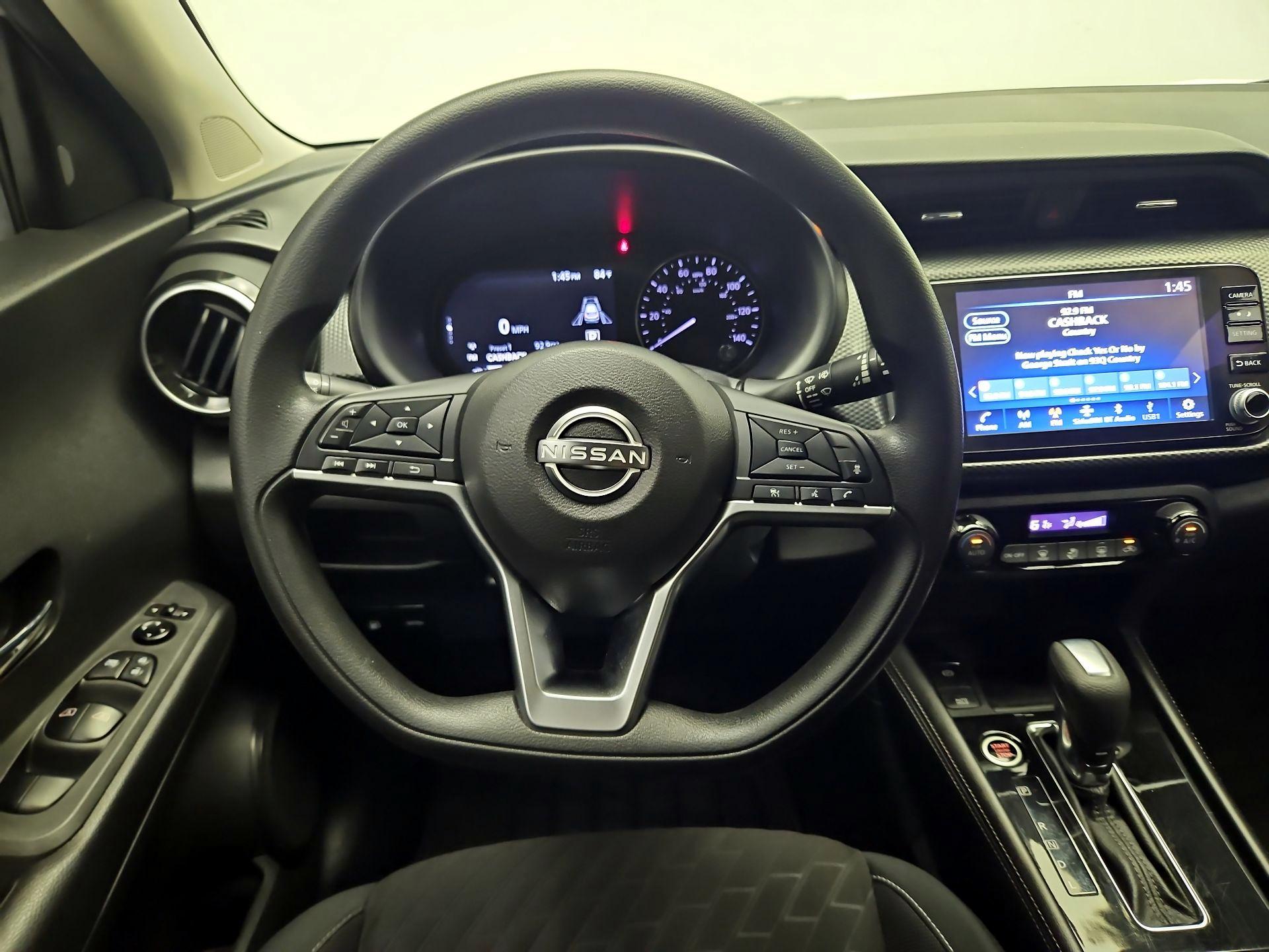 Thumbnail: 2022 Nissan Kicks - 10