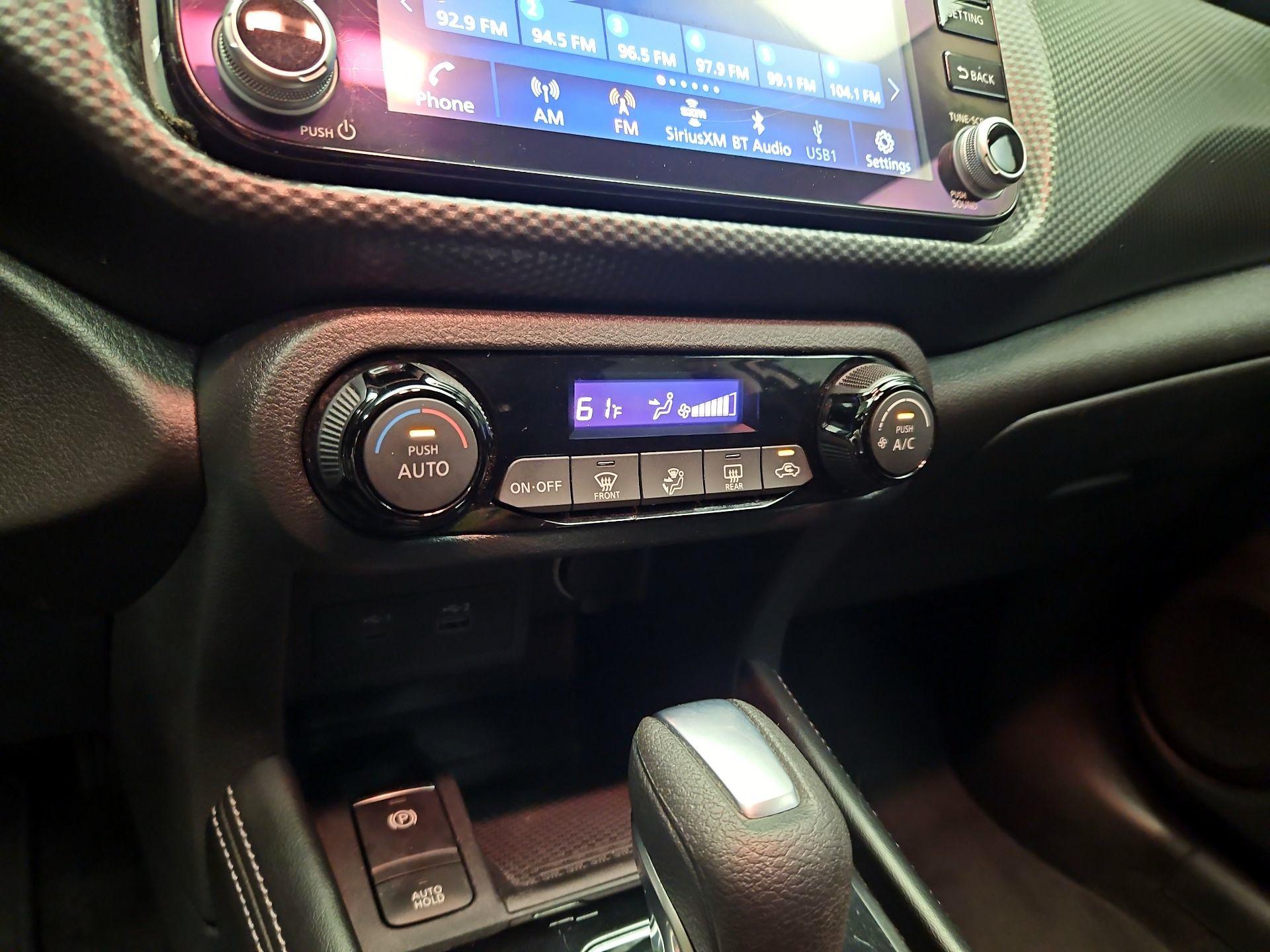 Thumbnail: 2022 Nissan Kicks - 15