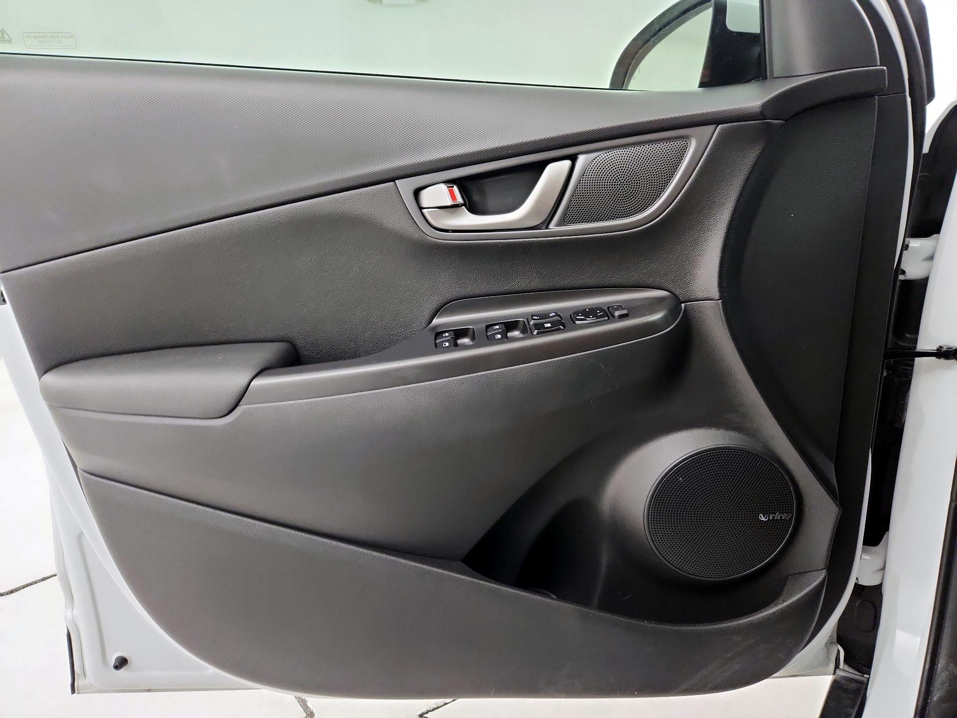 Thumbnail: 2020 Hyundai Kona - 20