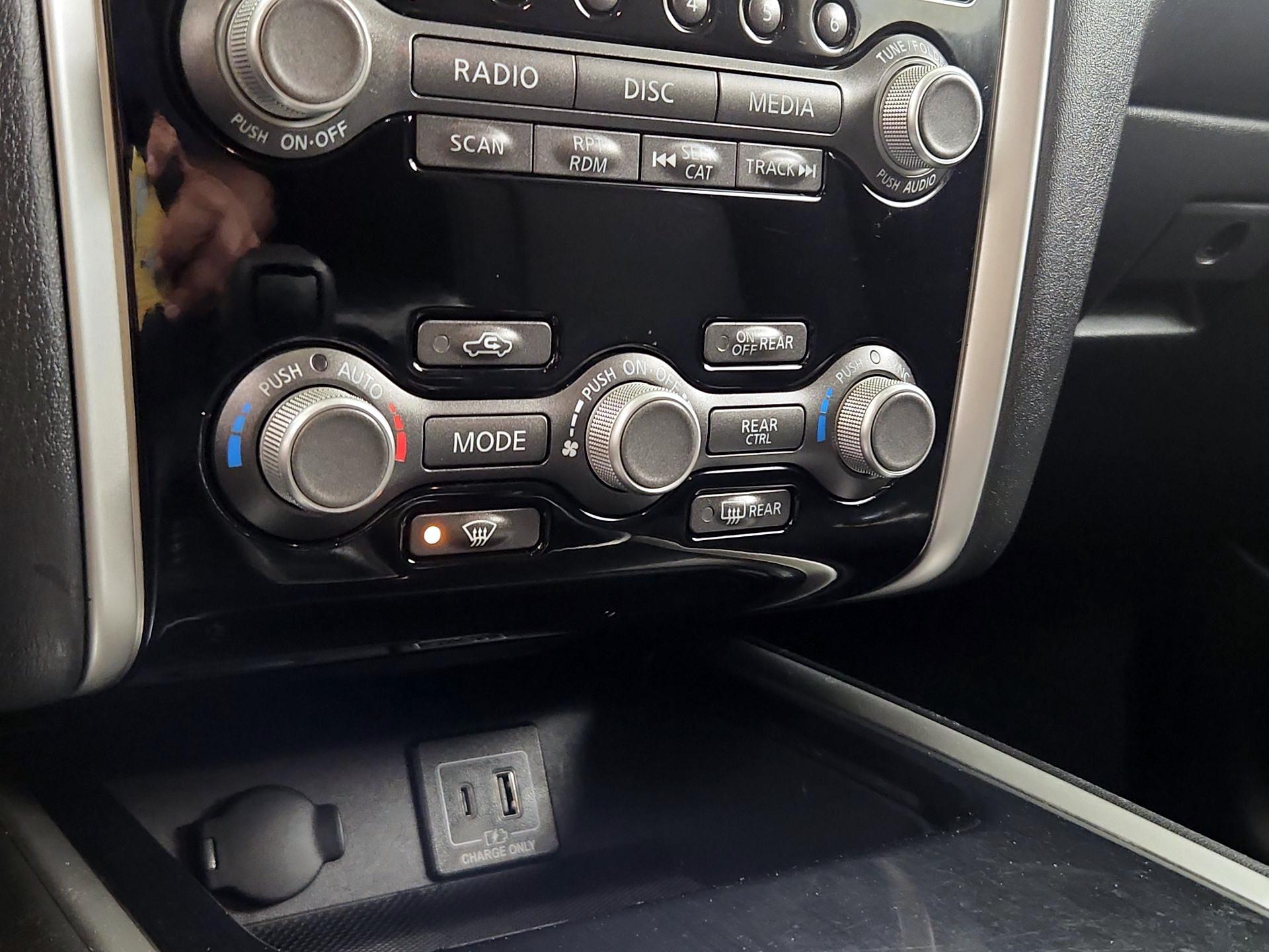 Thumbnail: 2020 Nissan Pathfinder - 15