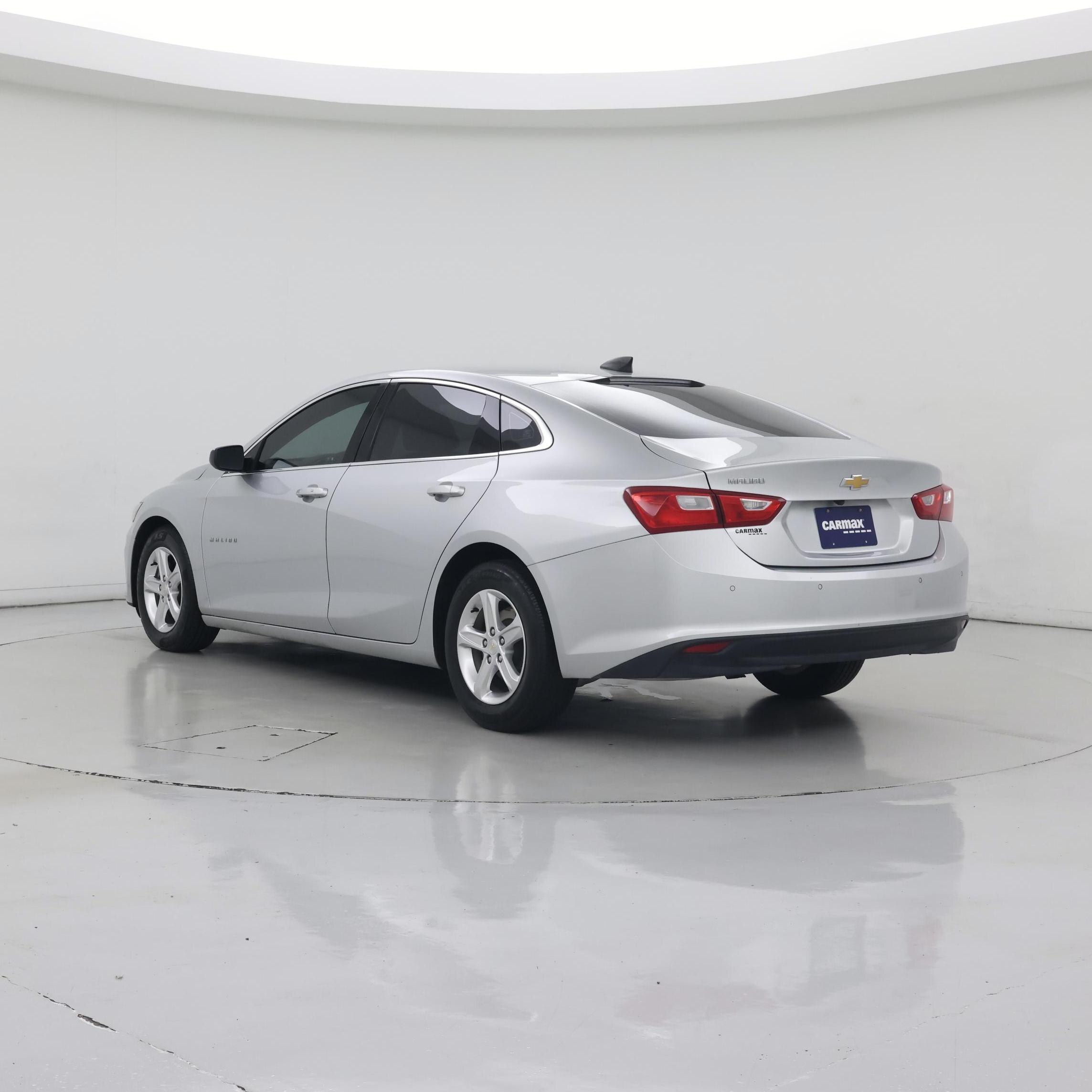 Thumbnail: 2022 Chevrolet Malibu - 2