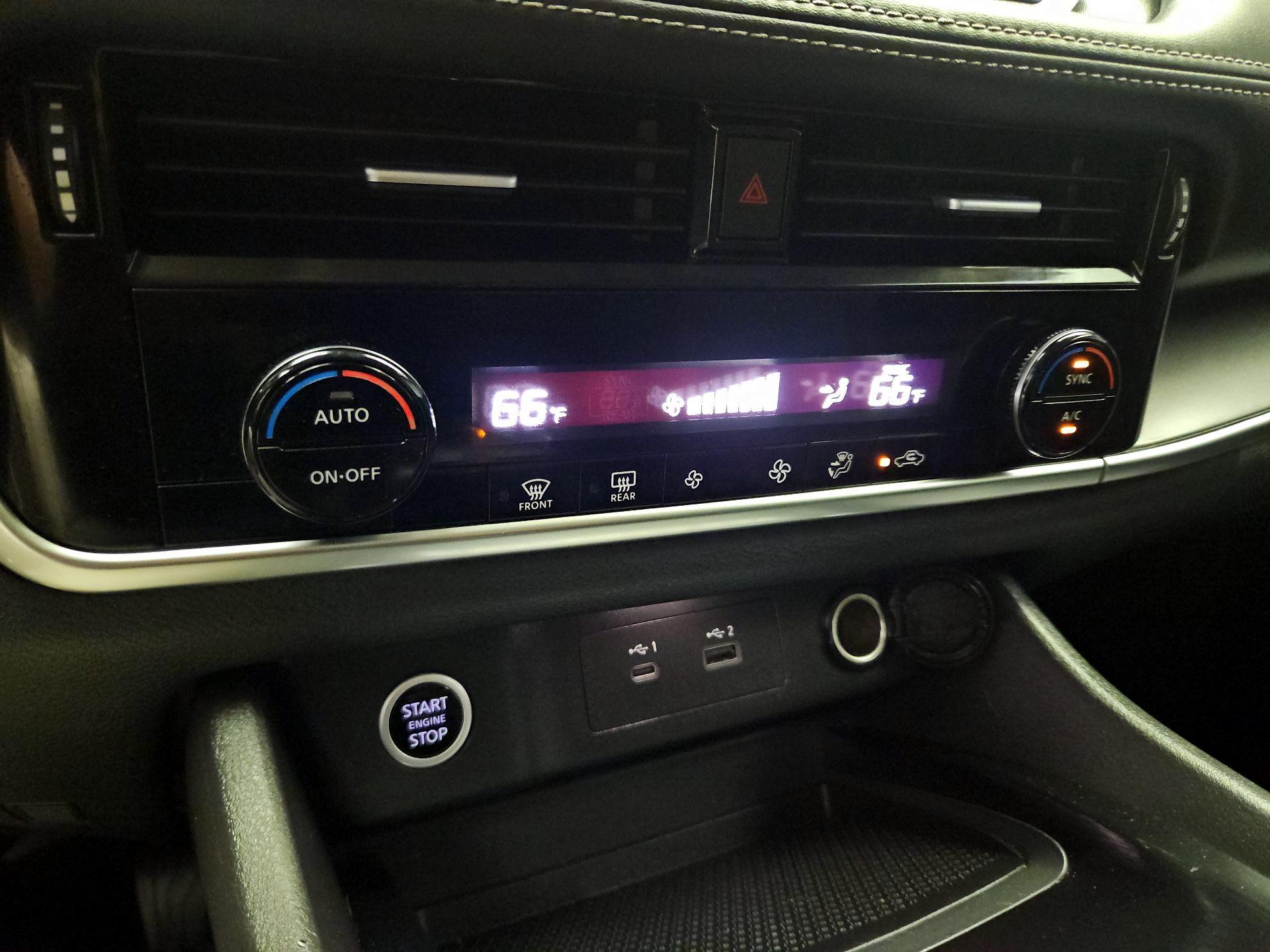 Thumbnail: 2021 Nissan Rogue - 16