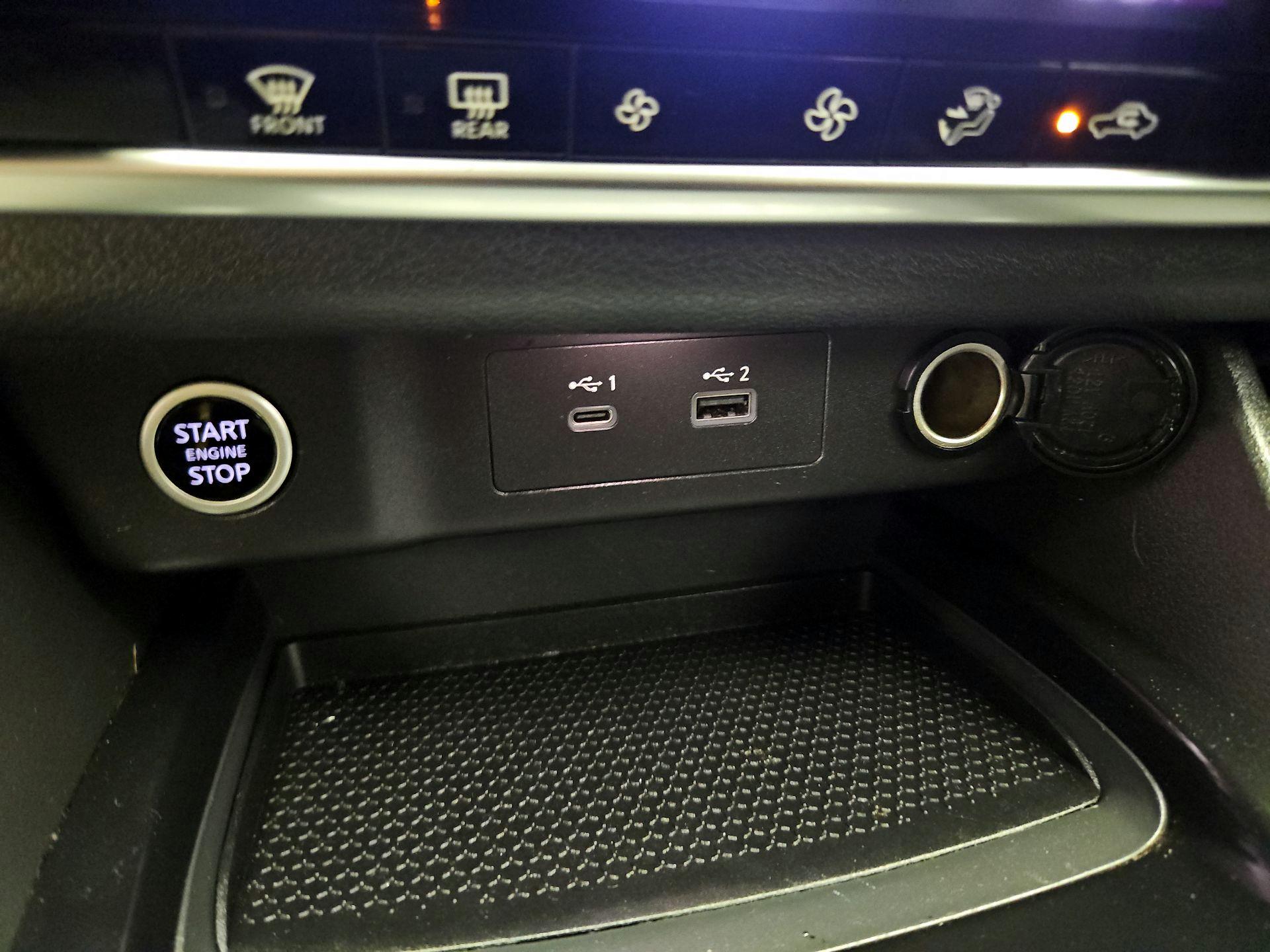 Thumbnail: 2021 Nissan Rogue - 18