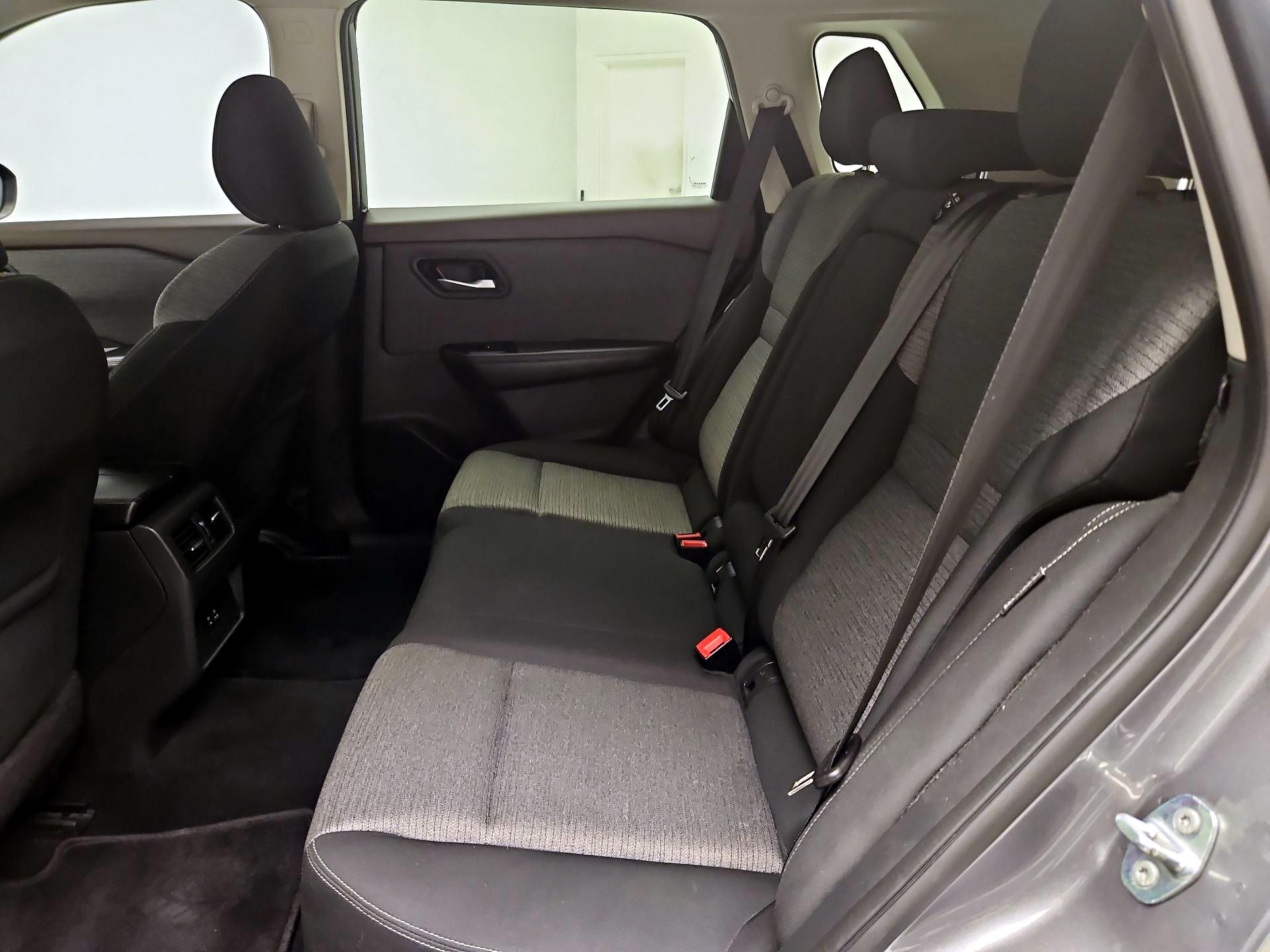 Thumbnail: 2021 Nissan Rogue - 19