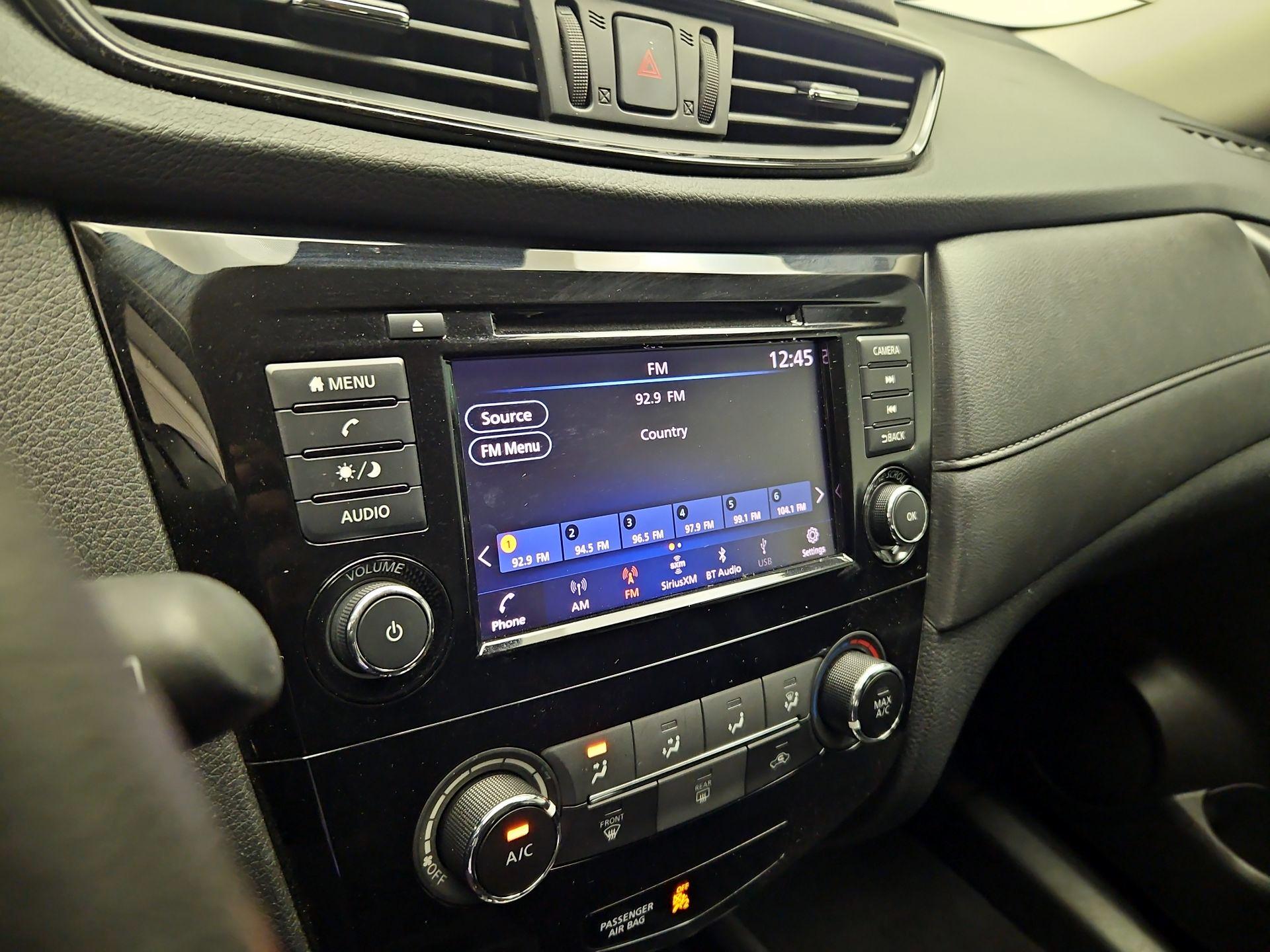 Thumbnail: 2020 Nissan Rogue - 15