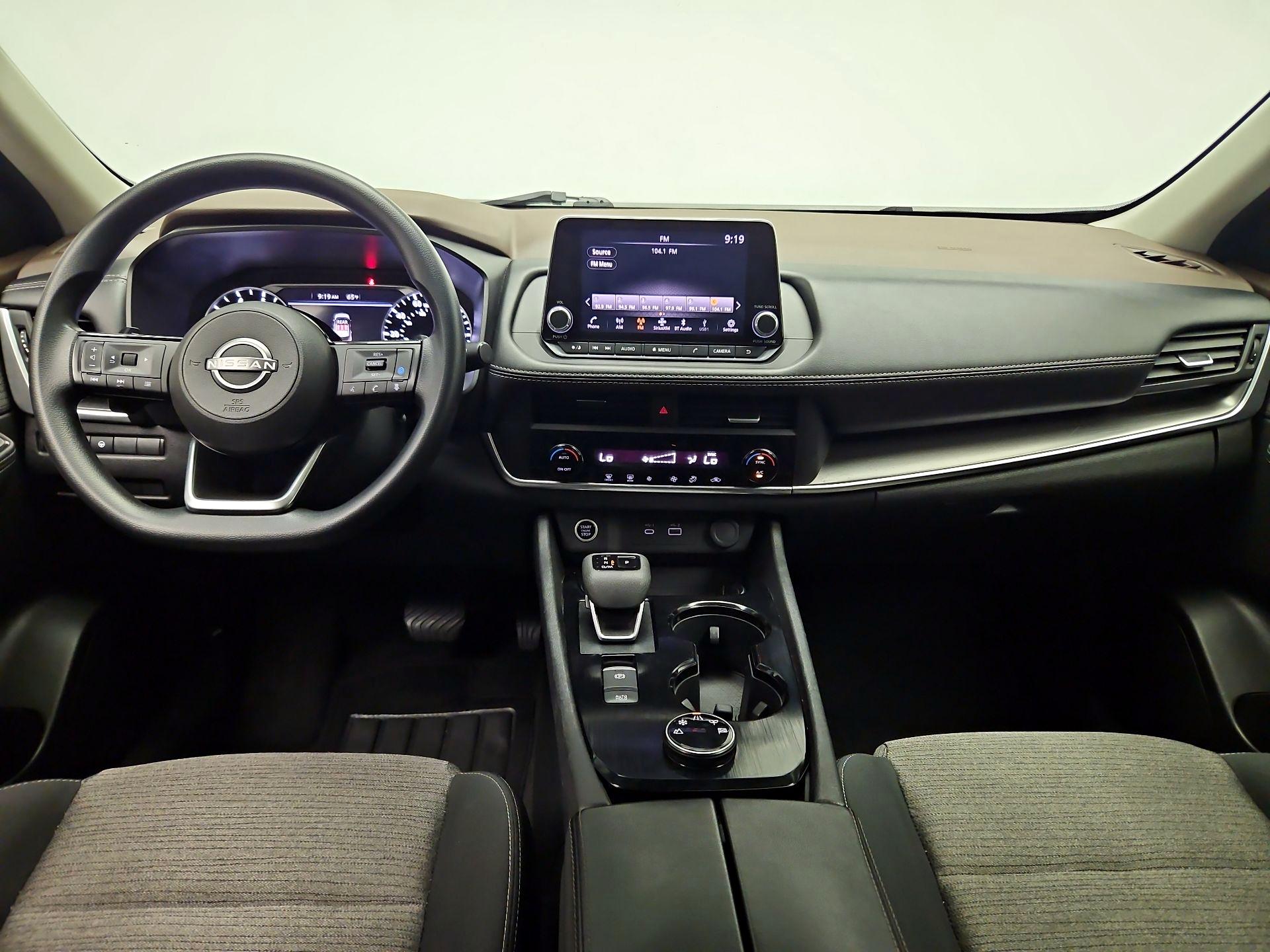 Thumbnail: 2023 Nissan Rogue - 9