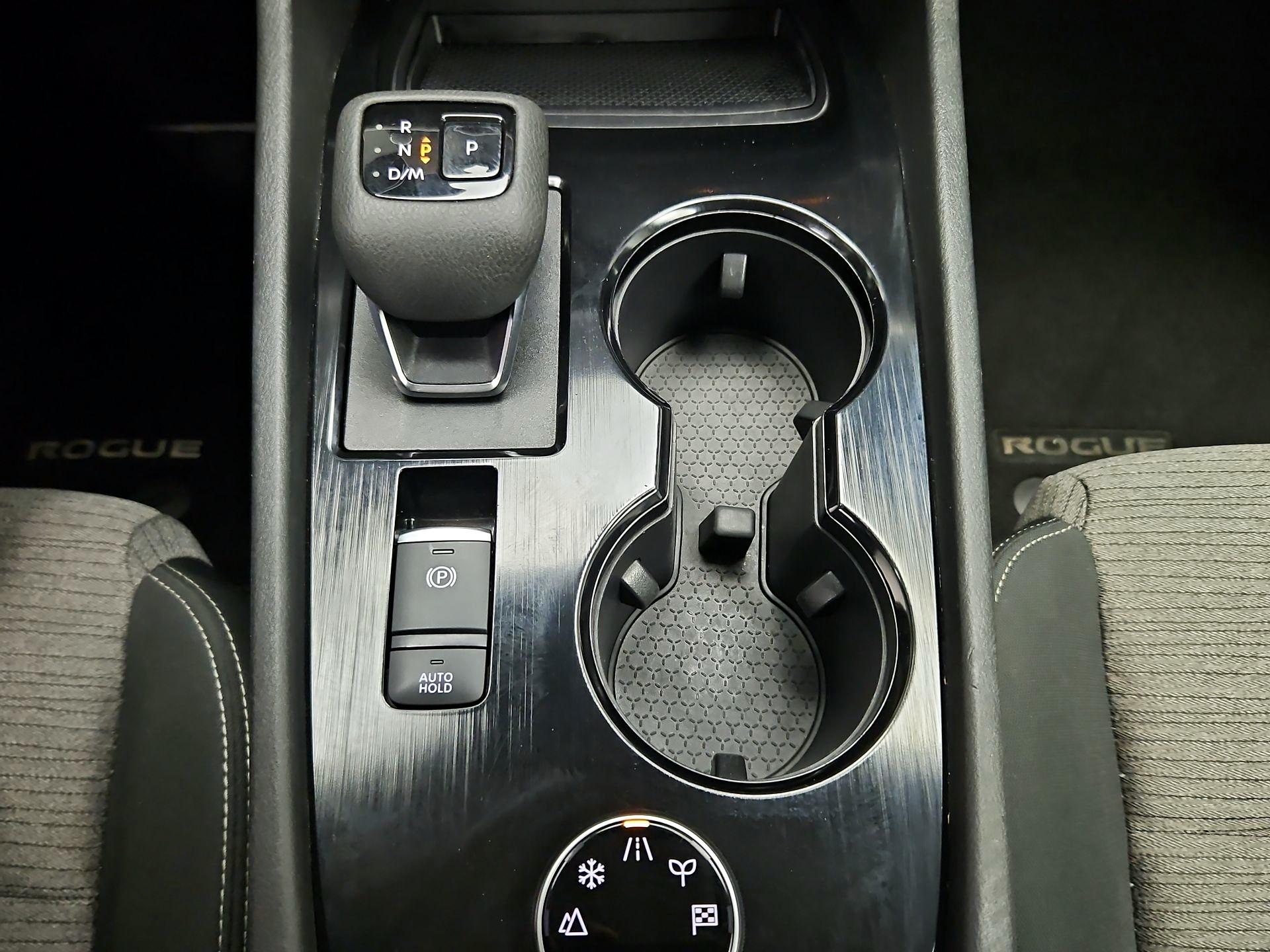 Thumbnail: 2023 Nissan Rogue - 17