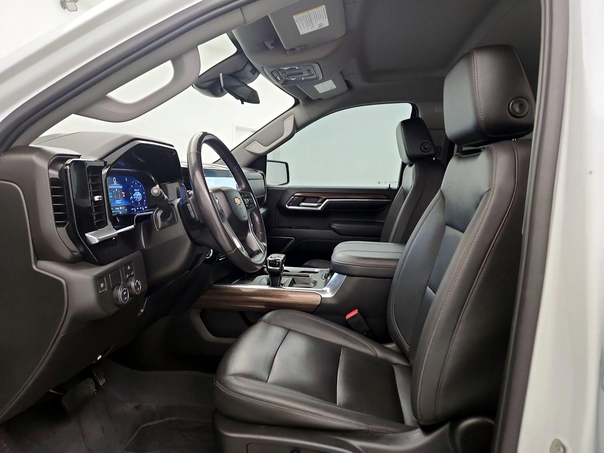 Thumbnail: 2023 Chevrolet Silverado 1500 - 11