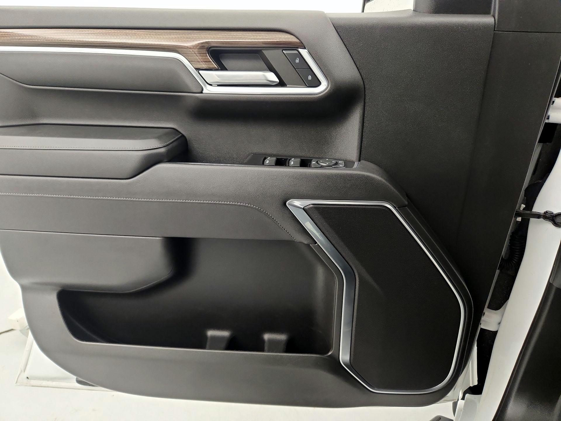 Thumbnail: 2023 Chevrolet Silverado 1500 - 12