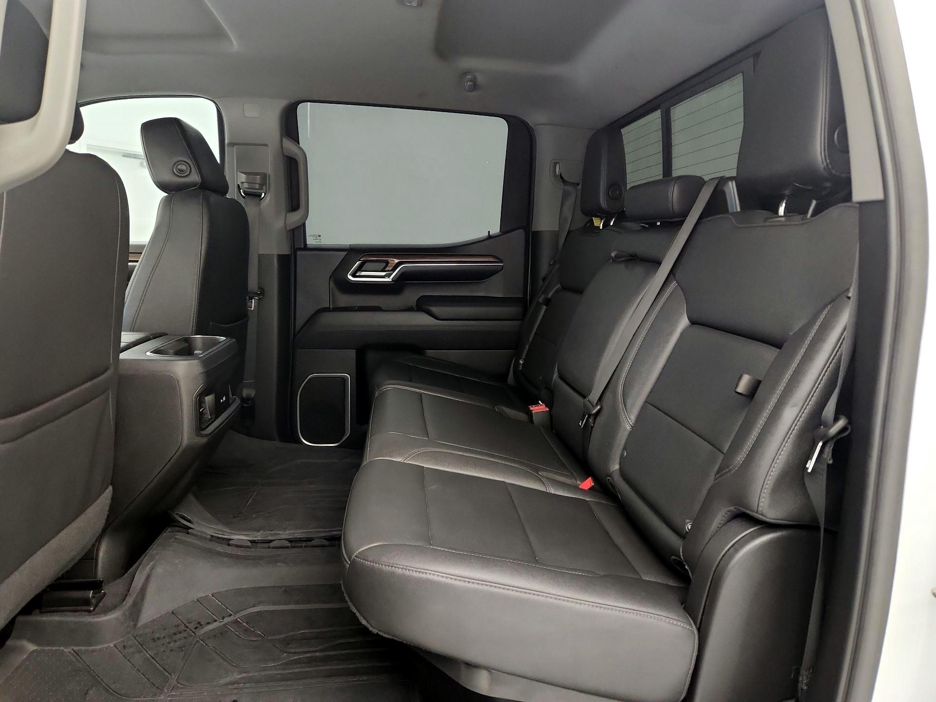 Thumbnail: 2023 Chevrolet Silverado 1500 - 20