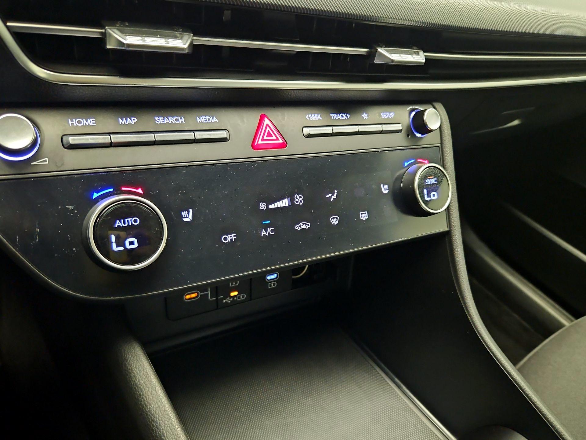 Thumbnail: 2025 Hyundai Sonata - 16