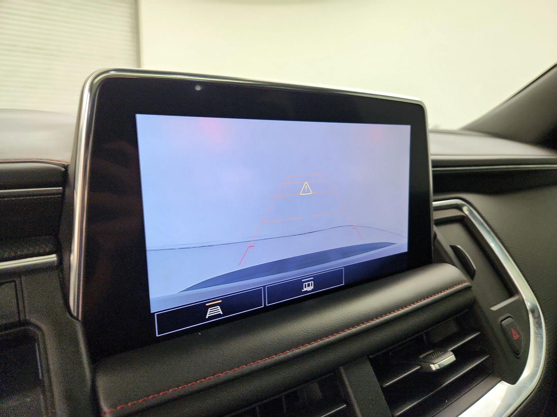 Thumbnail: 2021 Chevrolet Suburban - 14