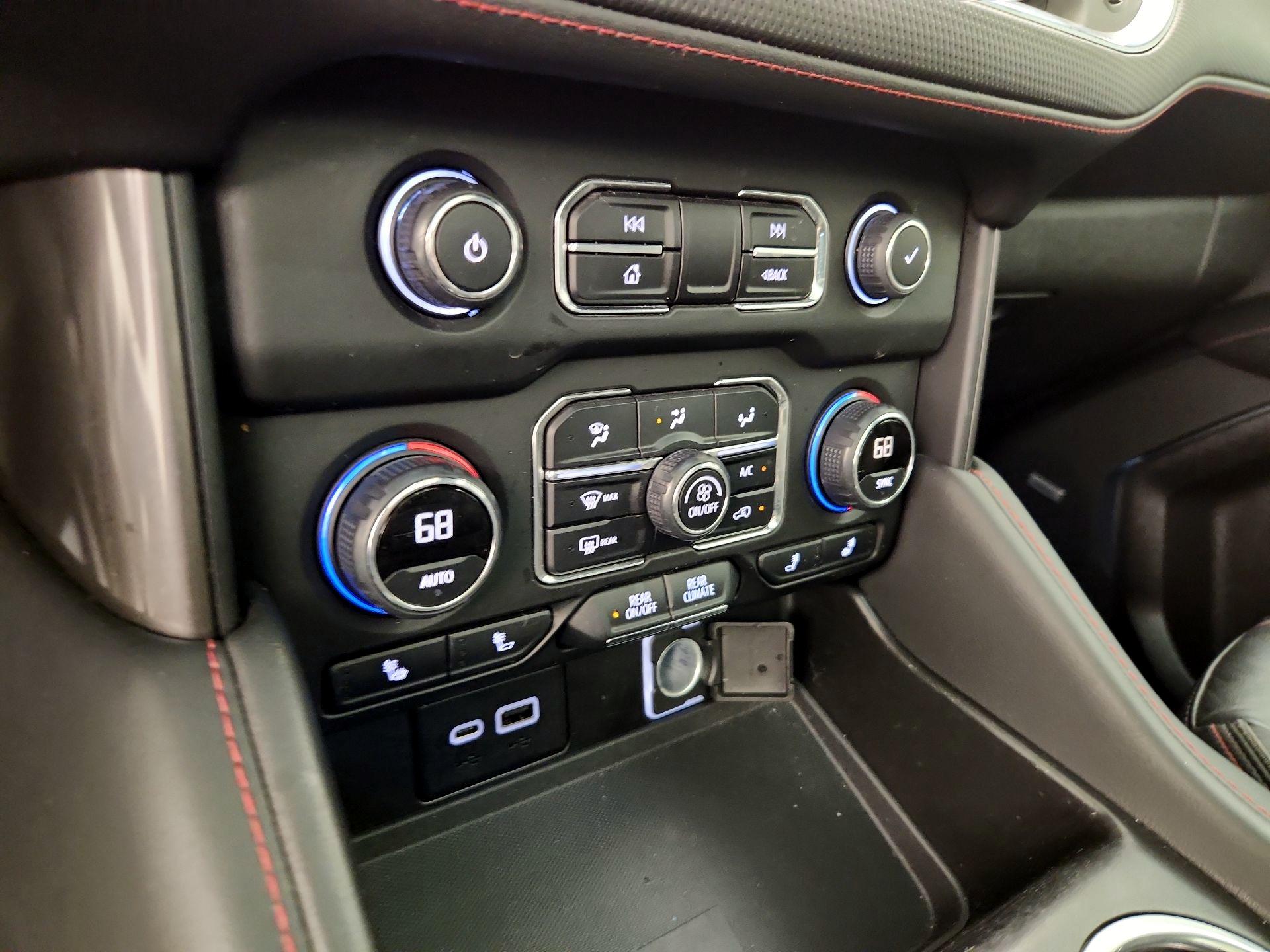 Thumbnail: 2021 Chevrolet Suburban - 16