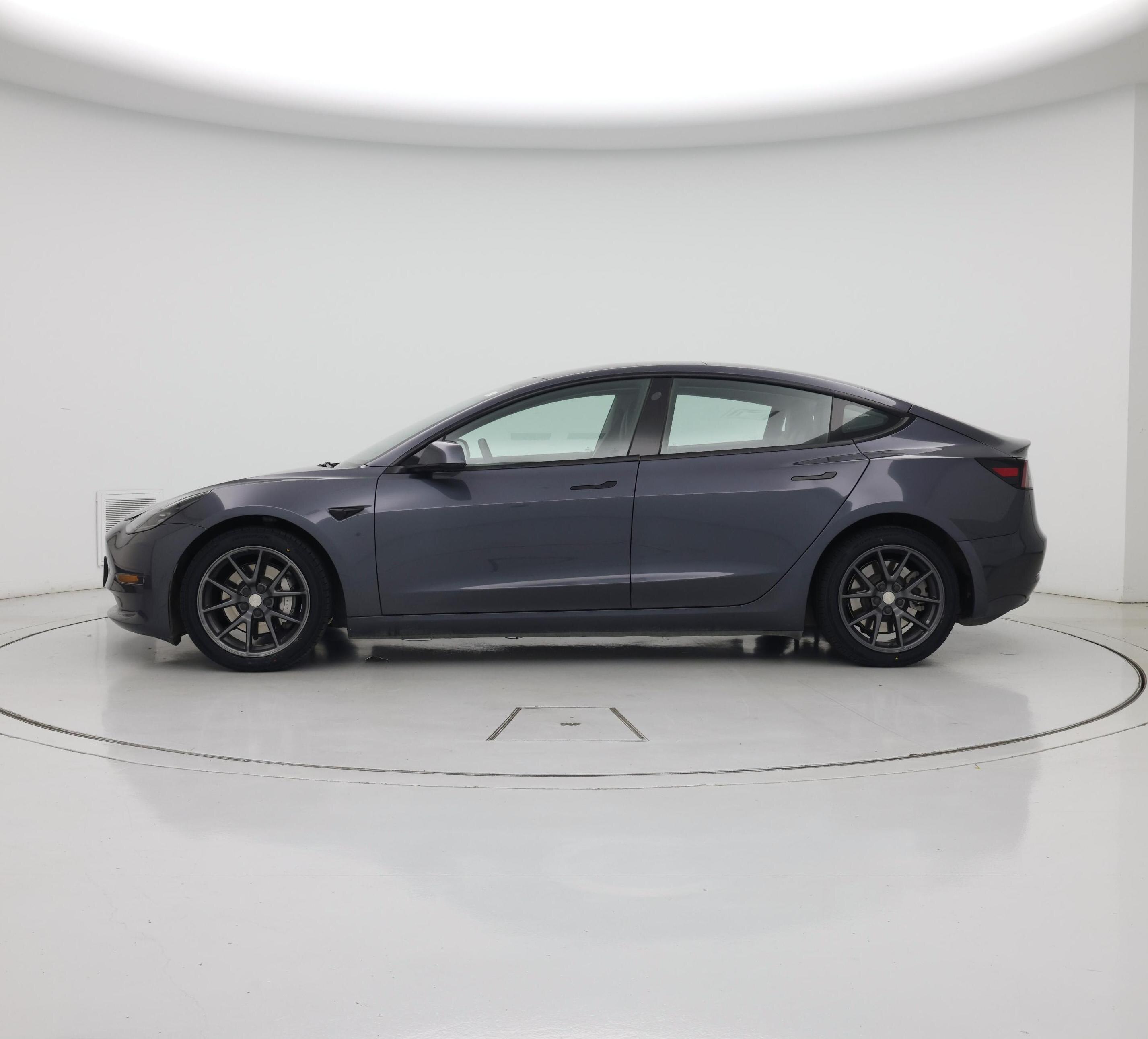 Thumbnail: 2023 Tesla Model 3 - 3