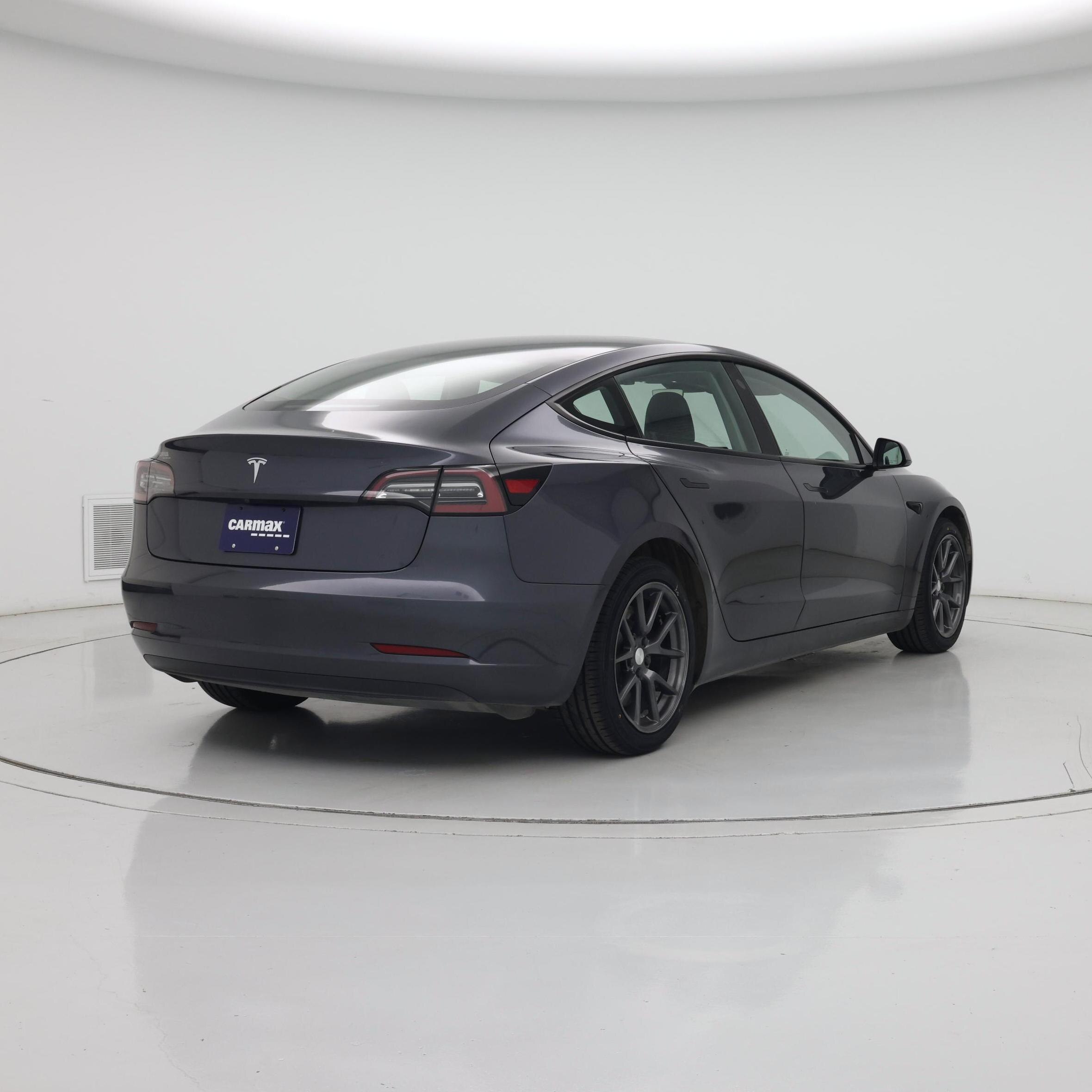 Thumbnail: 2023 Tesla Model 3 - 8