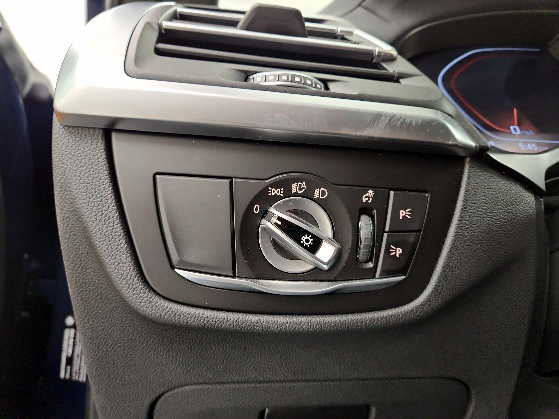 Thumbnail: 2022 BMW X3 - 13