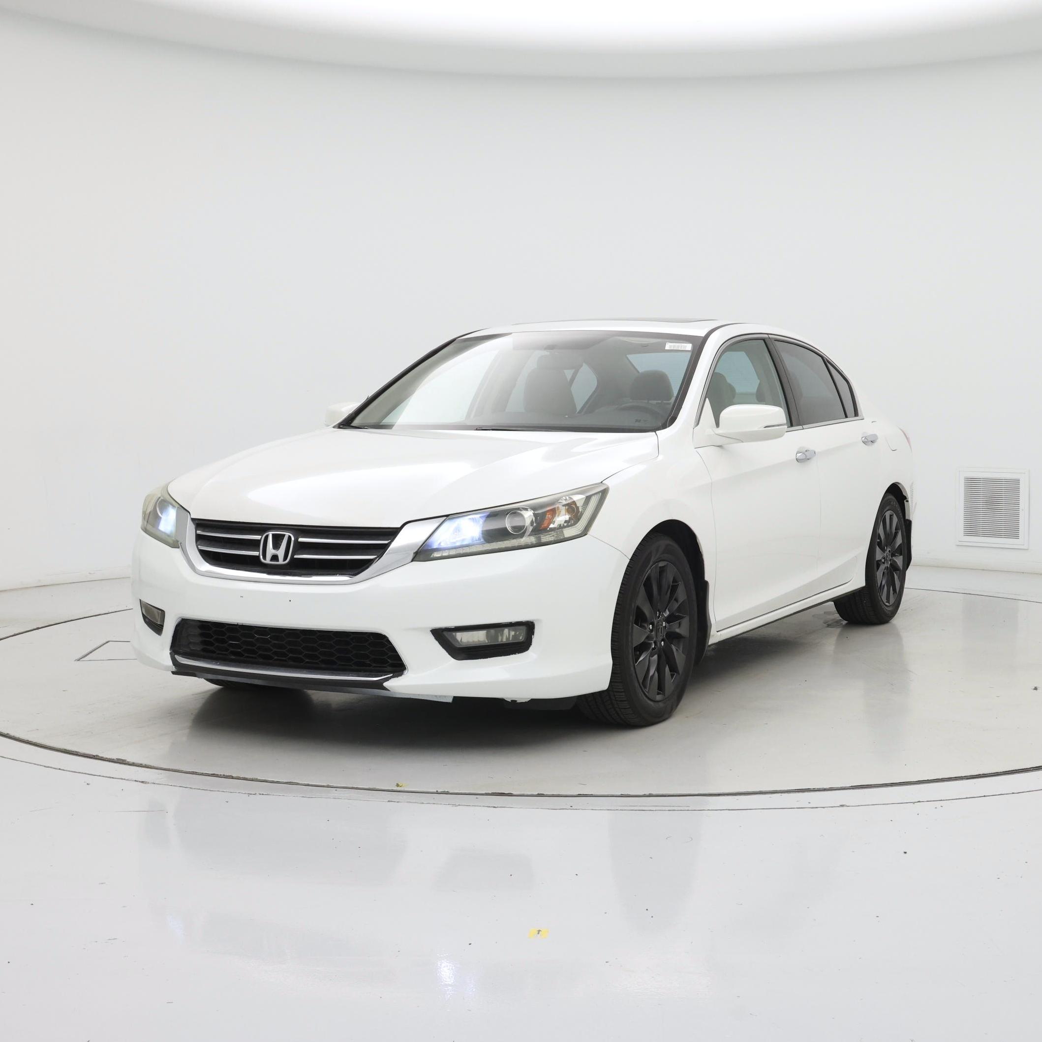 Thumbnail: 2015 Honda Accord - 4