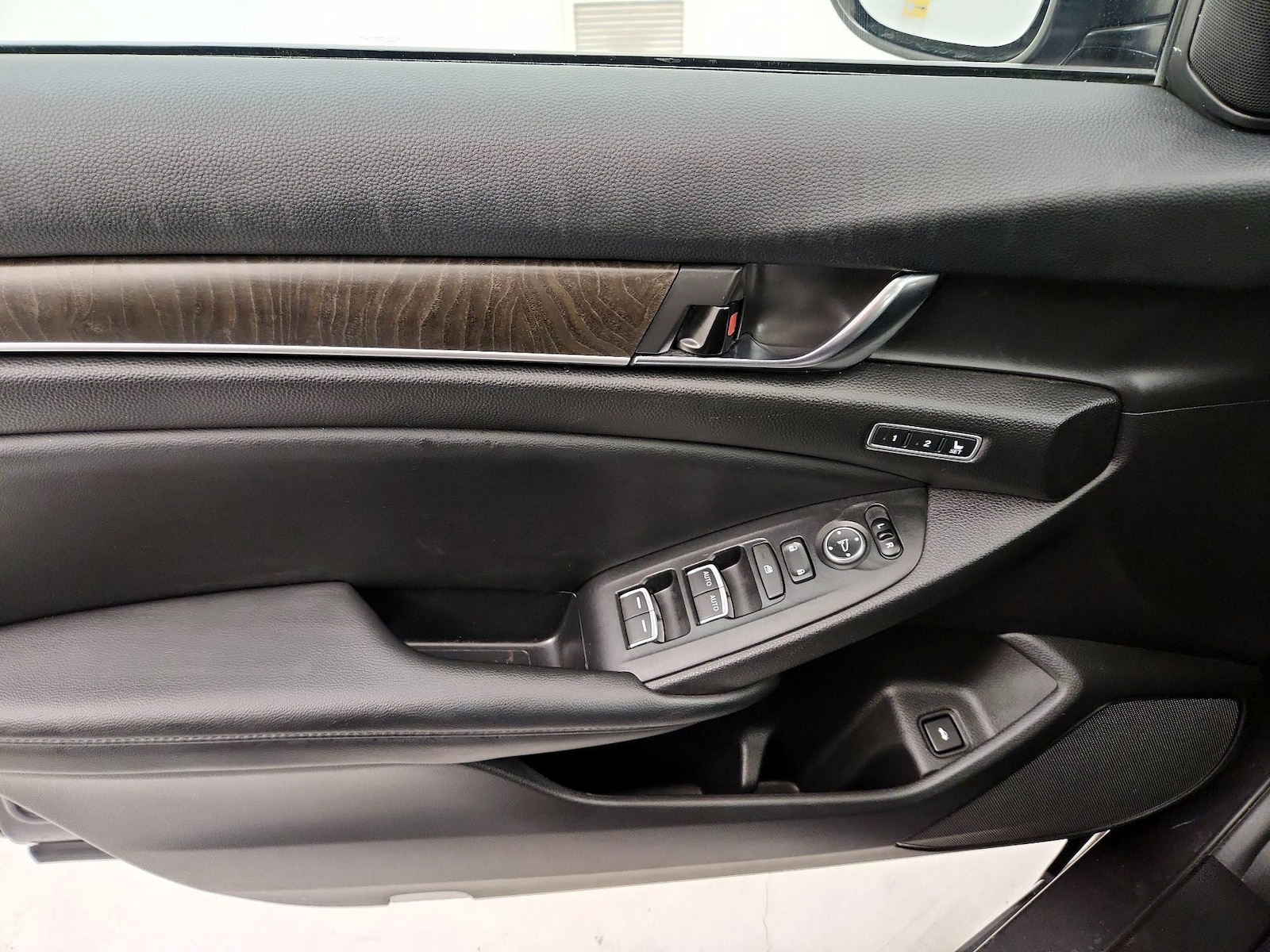 2022 Honda Accord Touring - Photo 13
