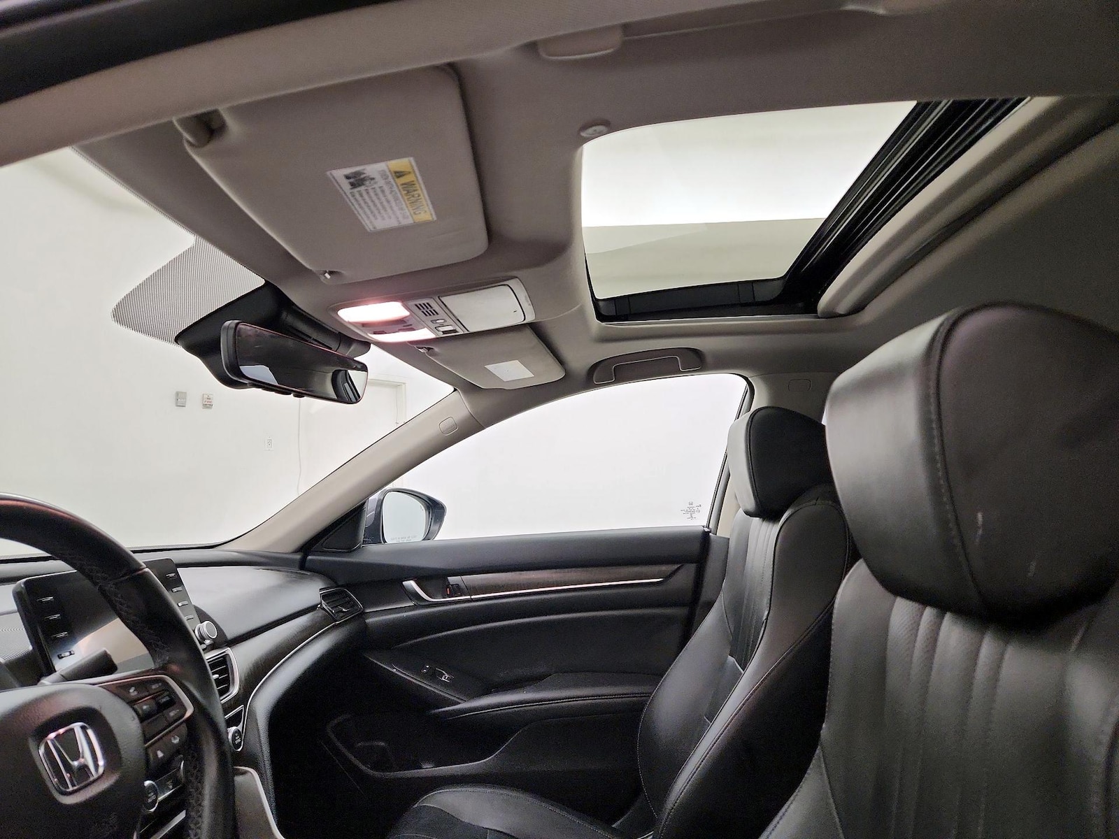 2022 Honda Accord Touring - Photo 20
