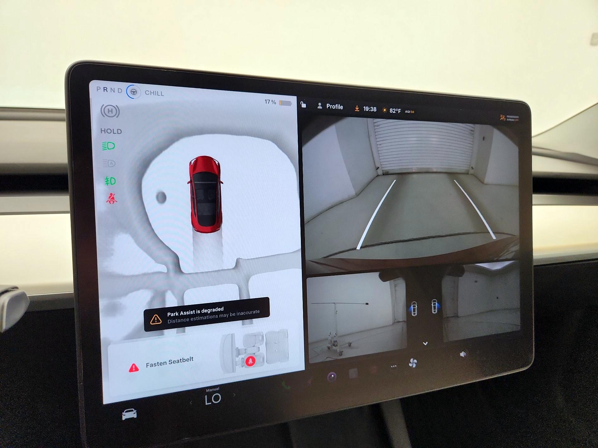 Thumbnail: 2023 Tesla Model 3 - 14