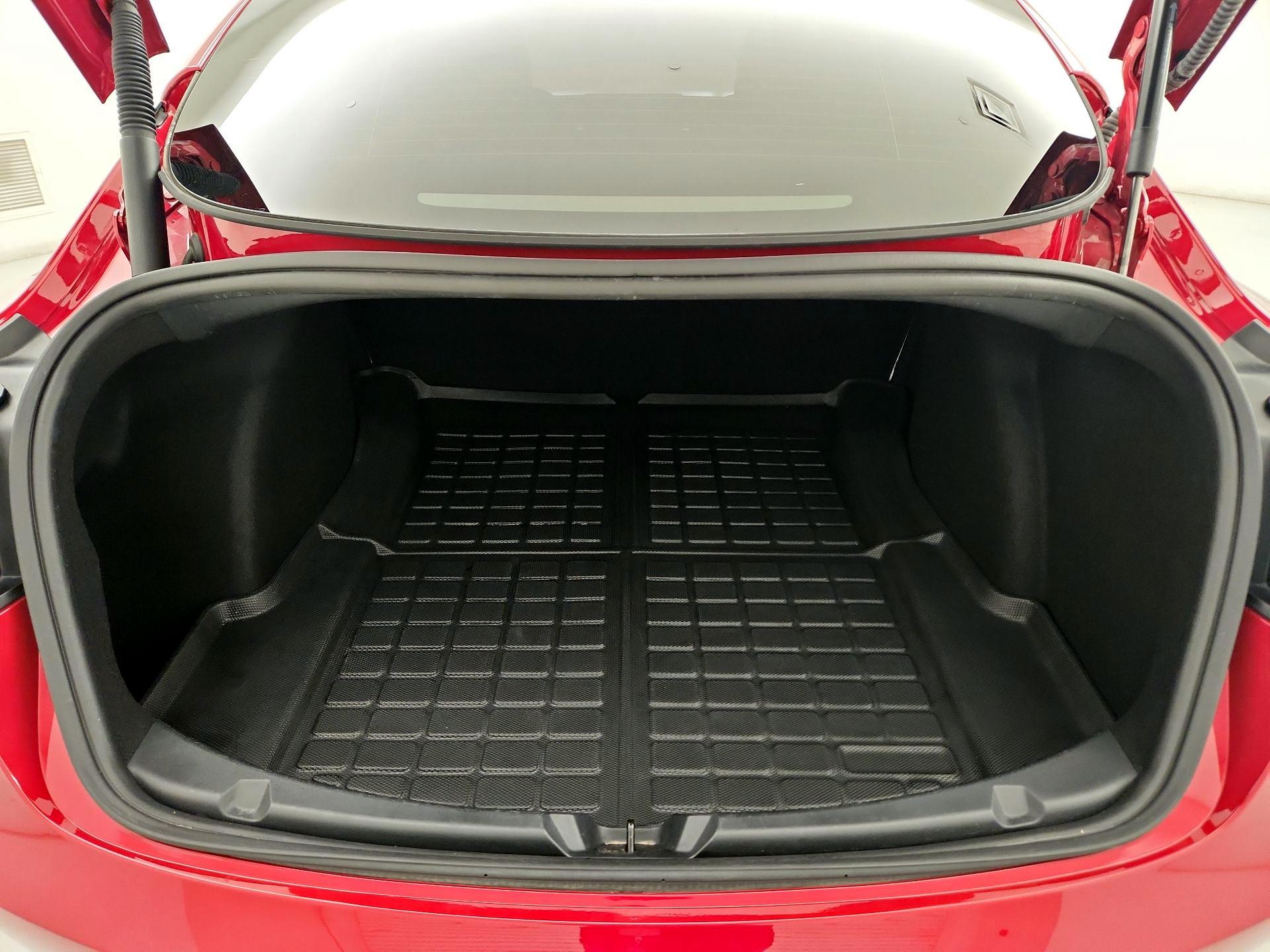 Thumbnail: 2023 Tesla Model 3 - 20