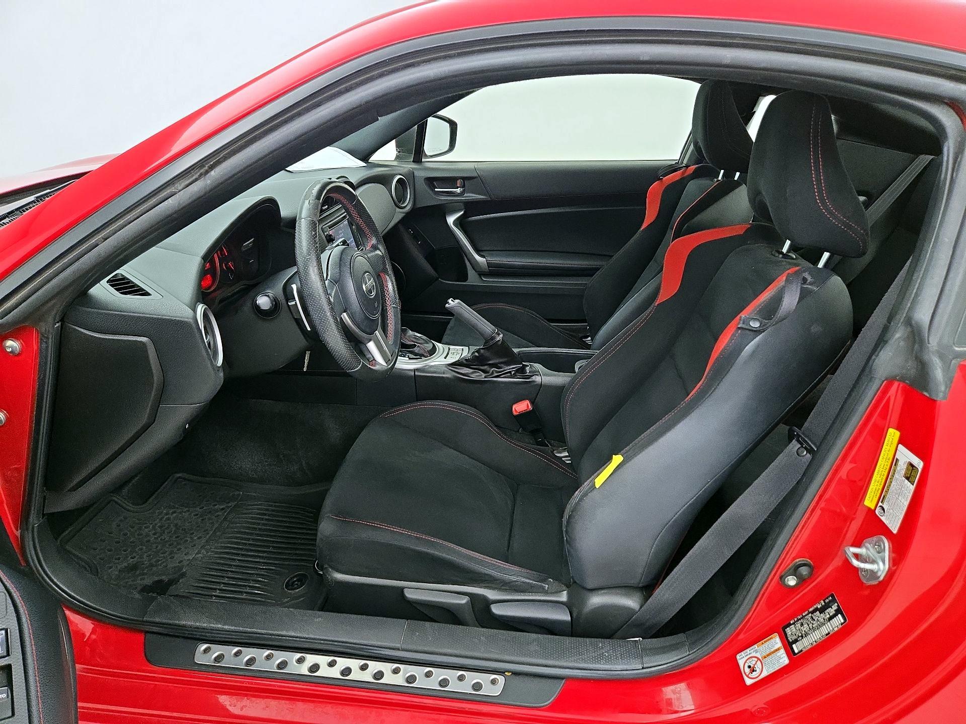 Thumbnail: 2015 Scion FR-S - 11