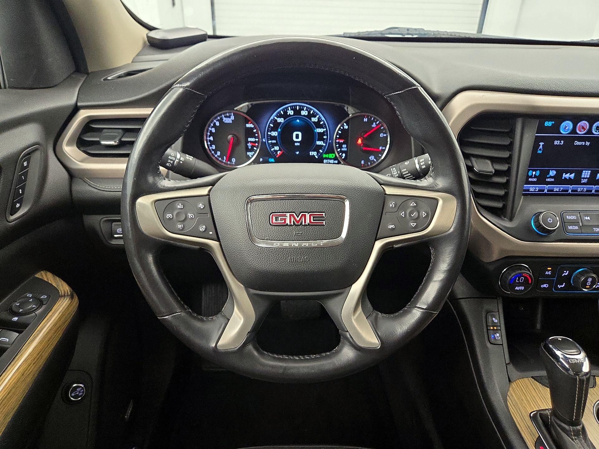 Thumbnail: 2019 GMC Acadia - 10