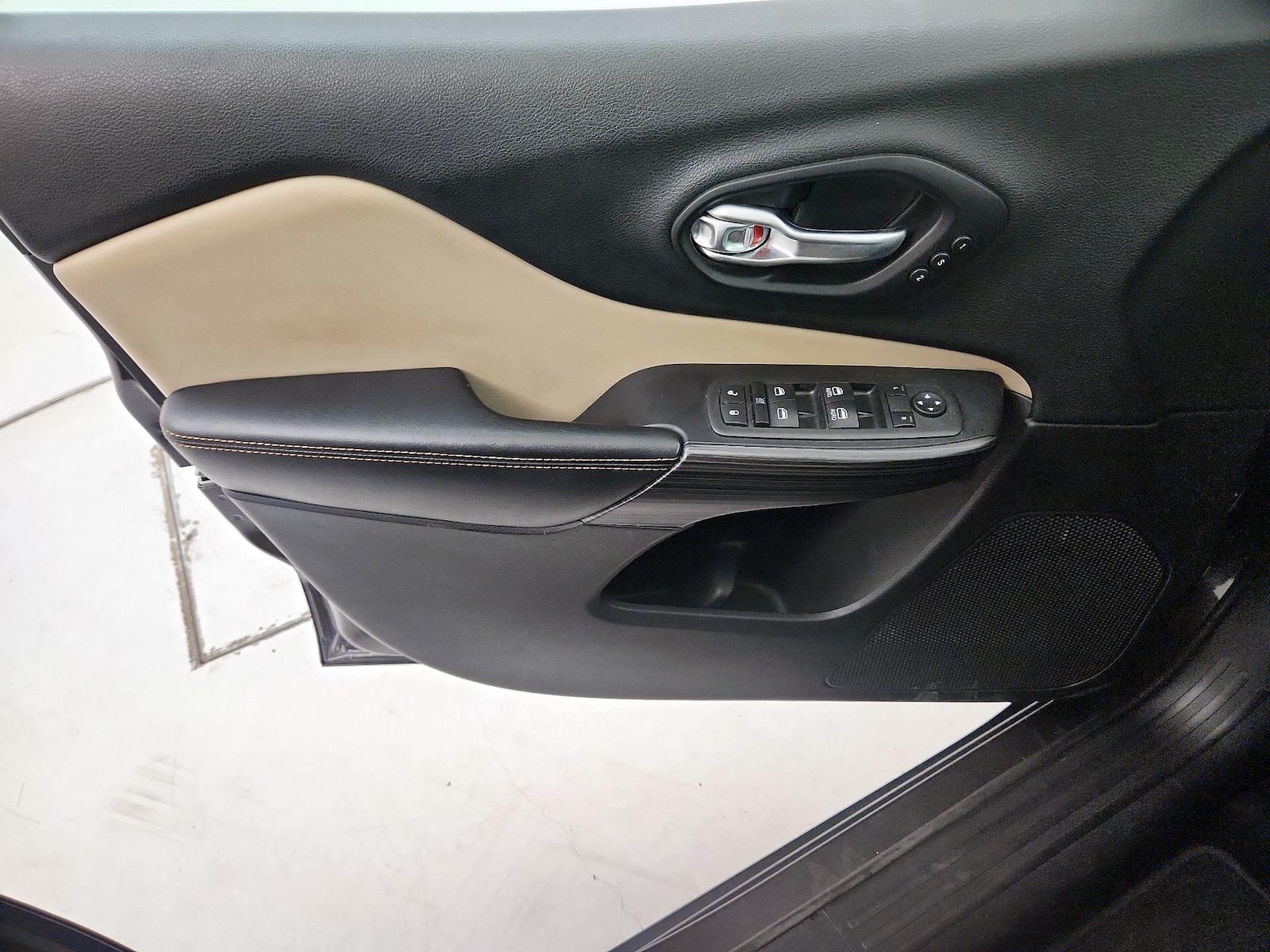 2015 Jeep Cherokee Limited - Photo 13