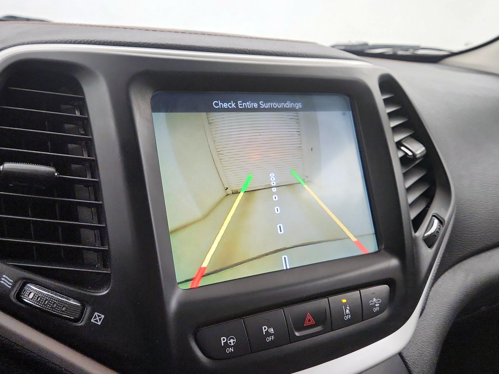 2015 Jeep Cherokee Limited - Photo 16